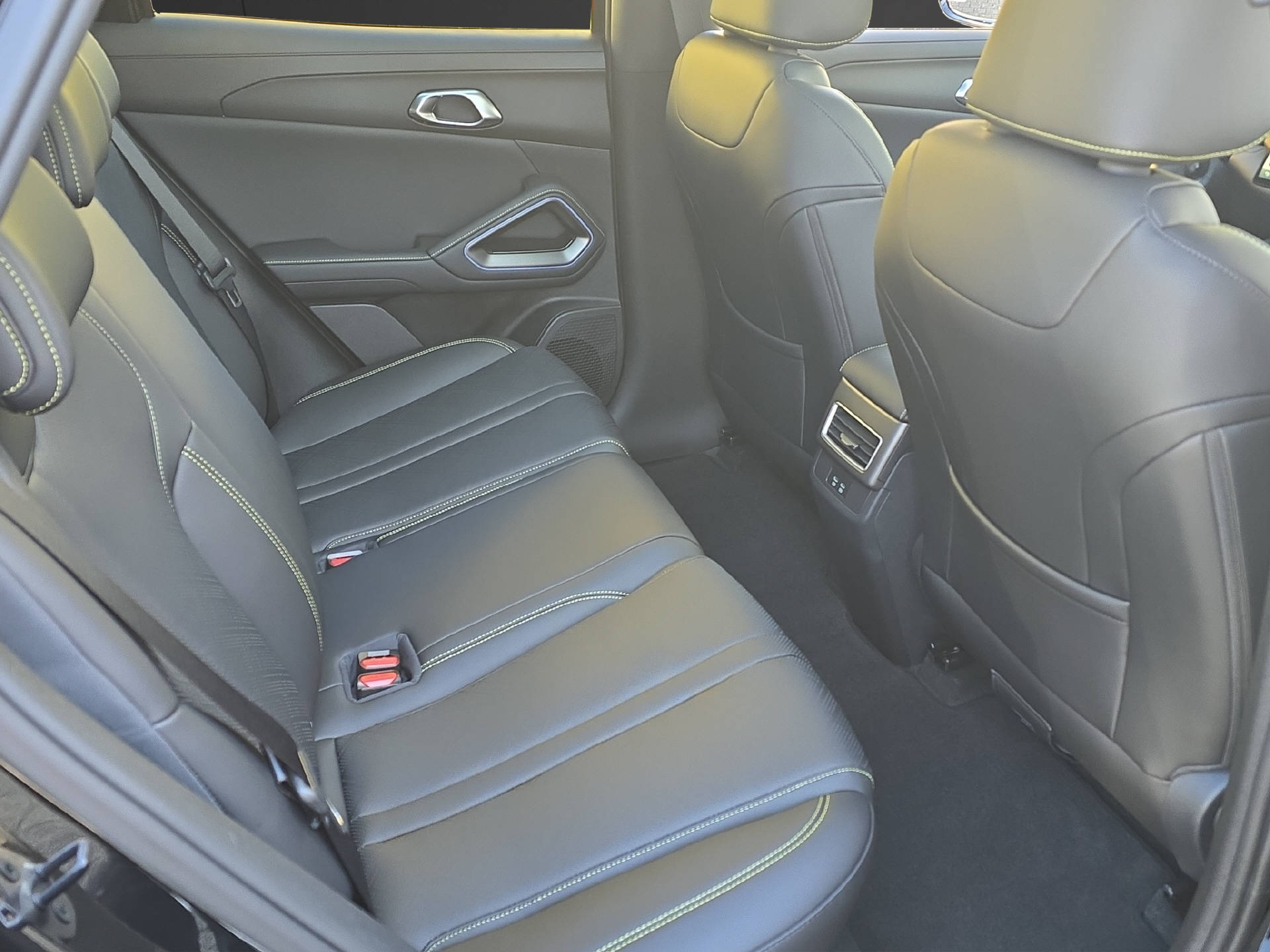 BYD Atto 2 DM-i Boost-image-11