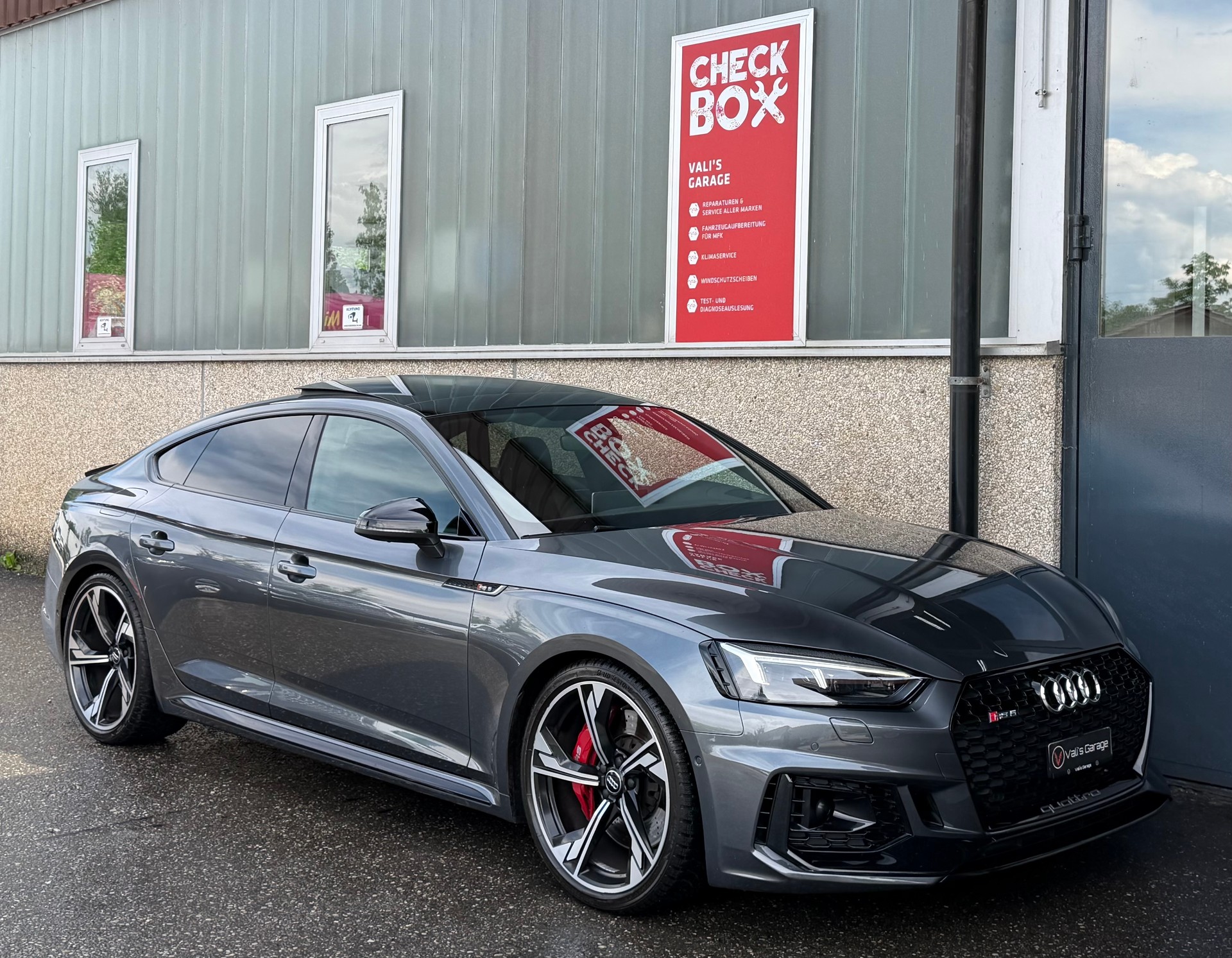 AUDI RS5 Sportback 2.9 TFSI quattro tiptronic-image-3