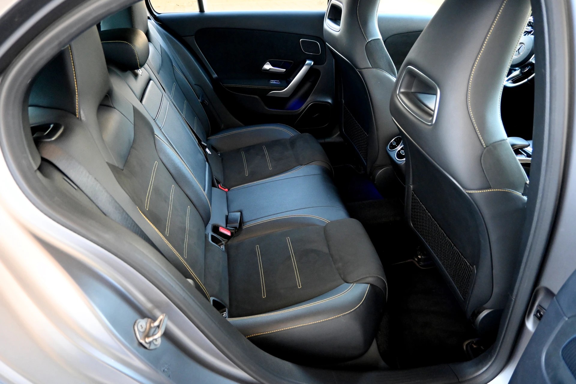 MERCEDES-BENZ A 45 S AMG 4Matic+ Speedshift 422PS (CH Auto)-image-12