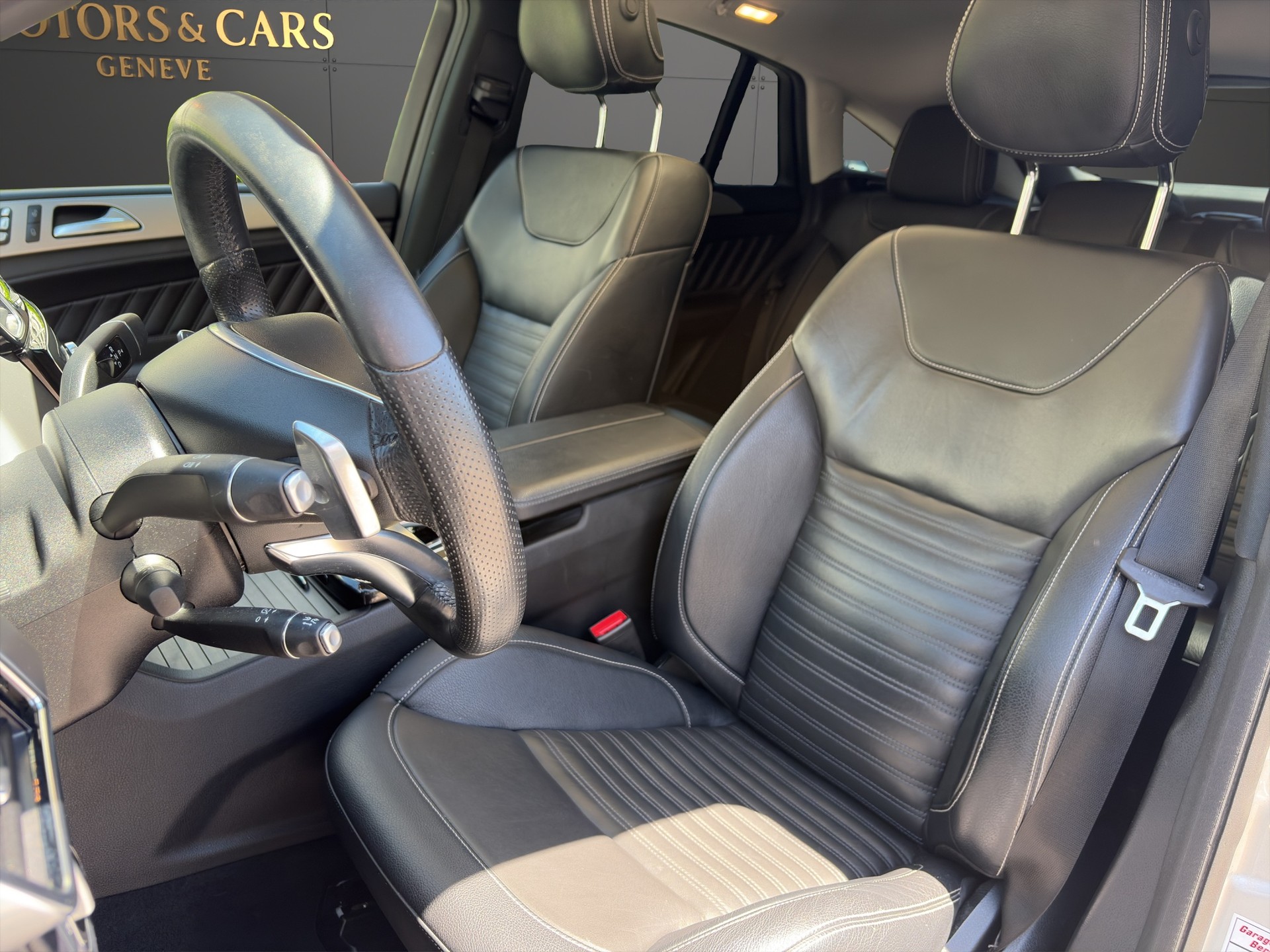 MERCEDES-BENZ GLE Coupé 350 d 4Matic 9G-Tronic-image-14