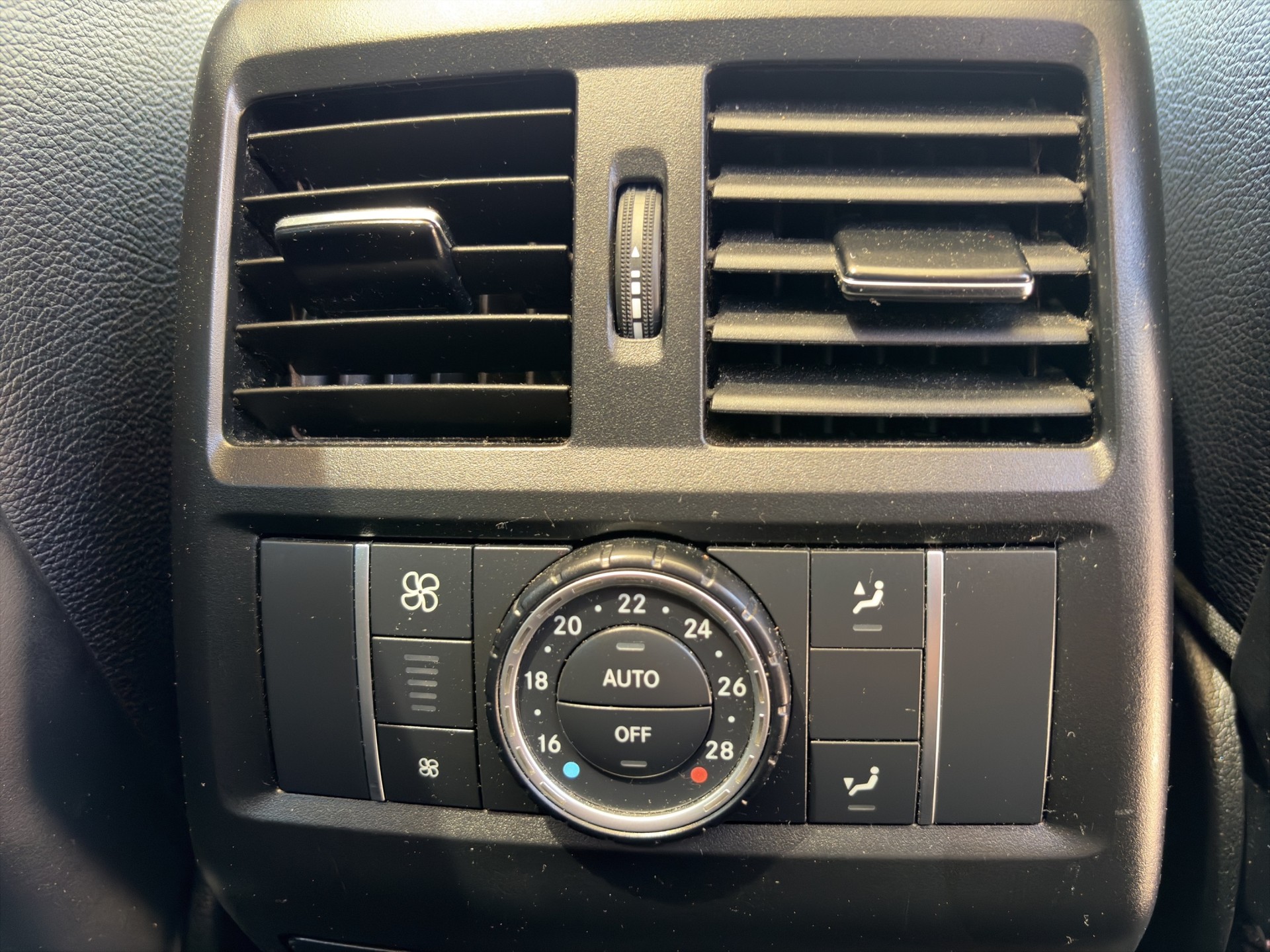 MERCEDES-BENZ GLE Coupé 350 d 4Matic 9G-Tronic-image-18