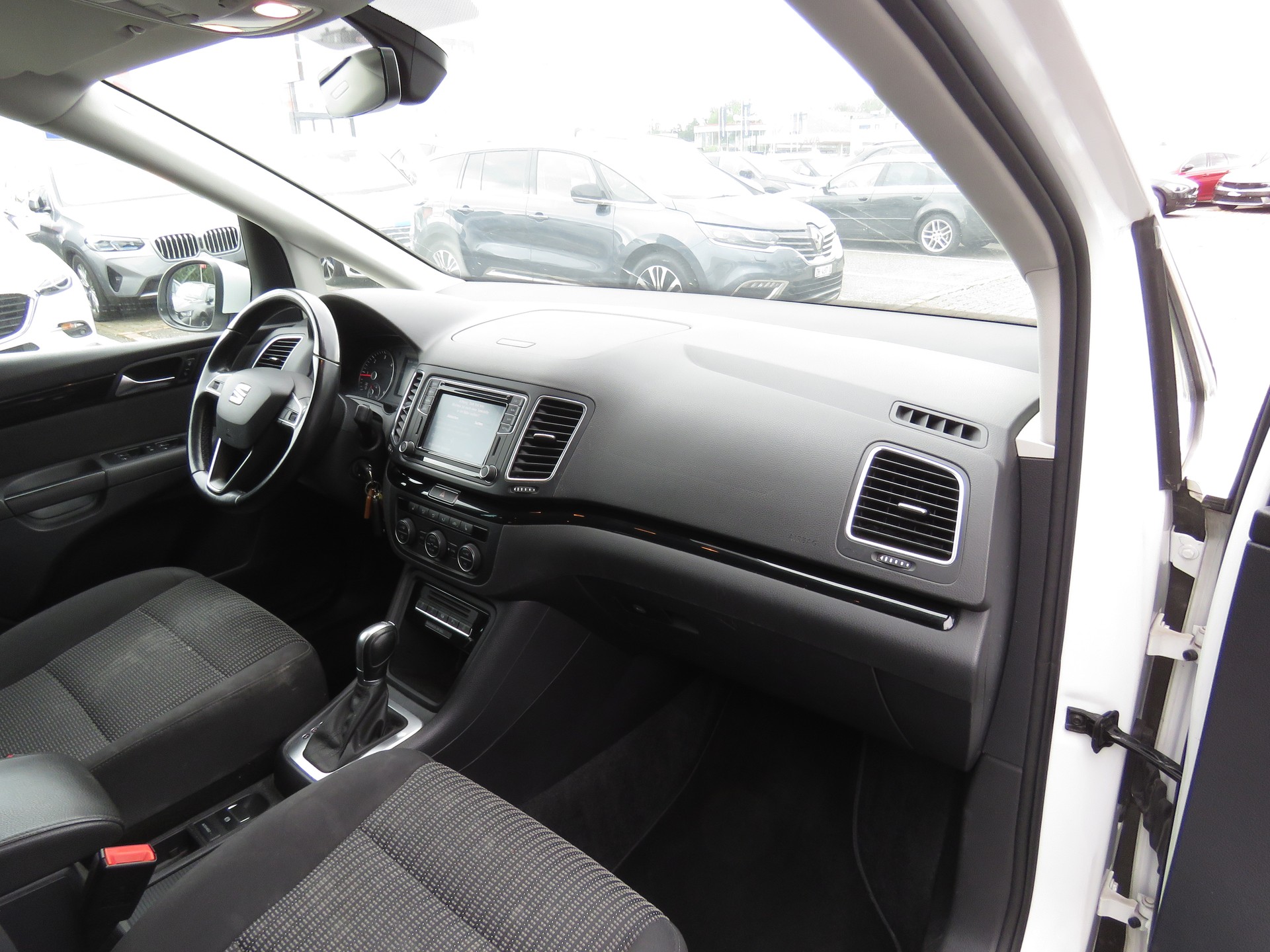 SEAT Alhambra 2.0 TDI Style DSG (7-Plätzer, Automat)-image-10