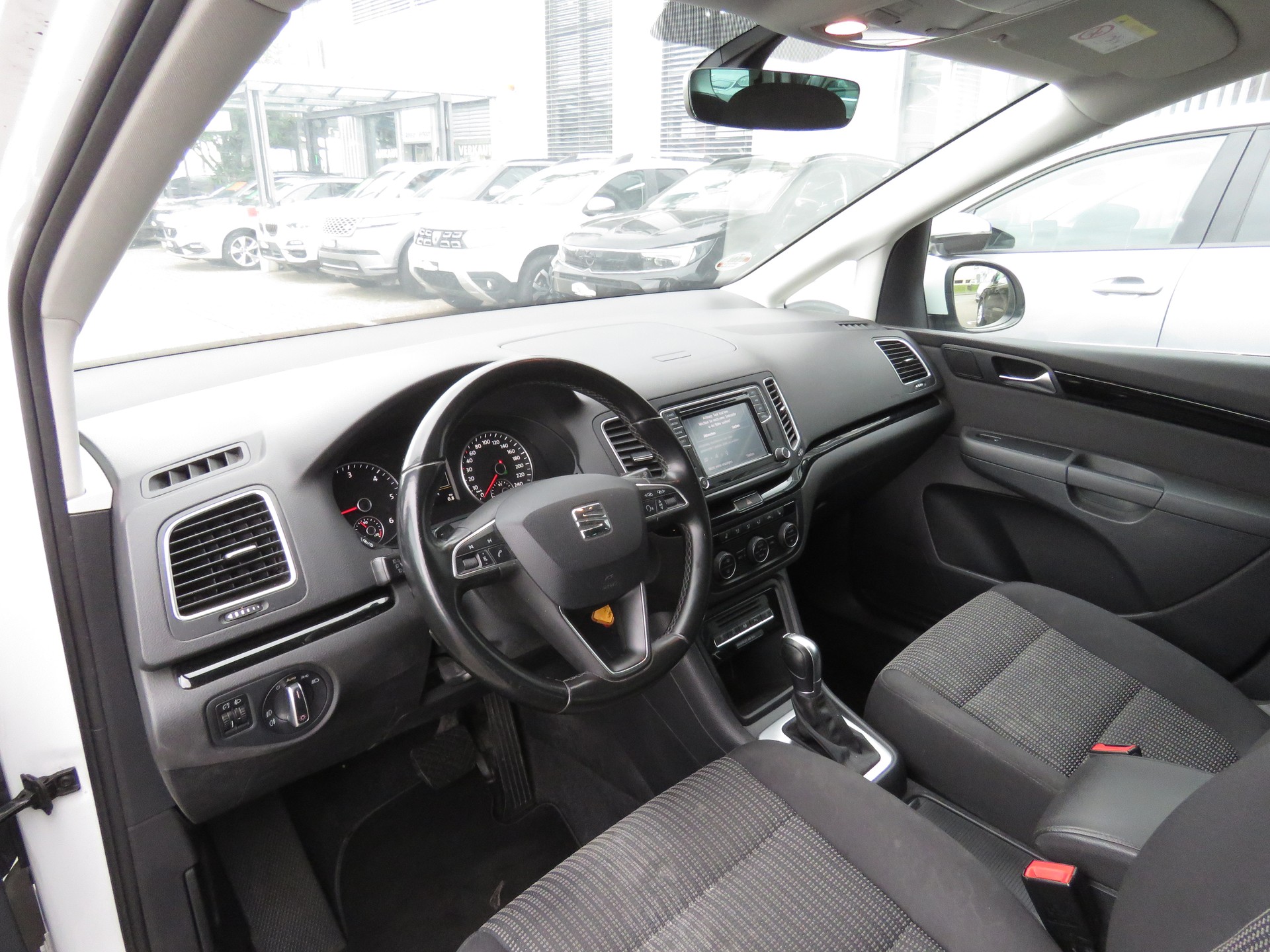 SEAT Alhambra 2.0 TDI Style DSG (7-Plätzer, Automat)-image-6