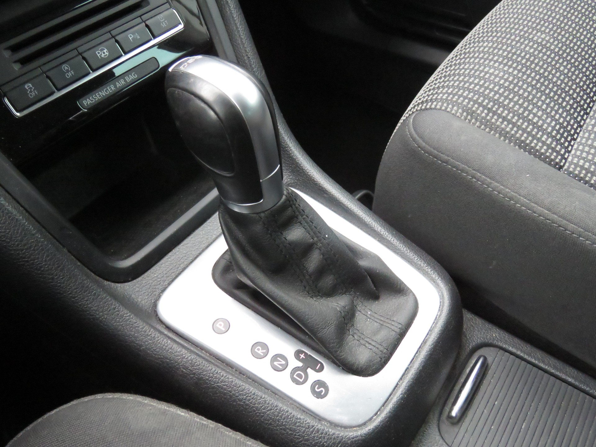 SEAT Alhambra 2.0 TDI Style DSG (7-Plätzer, Automat)-image-16
