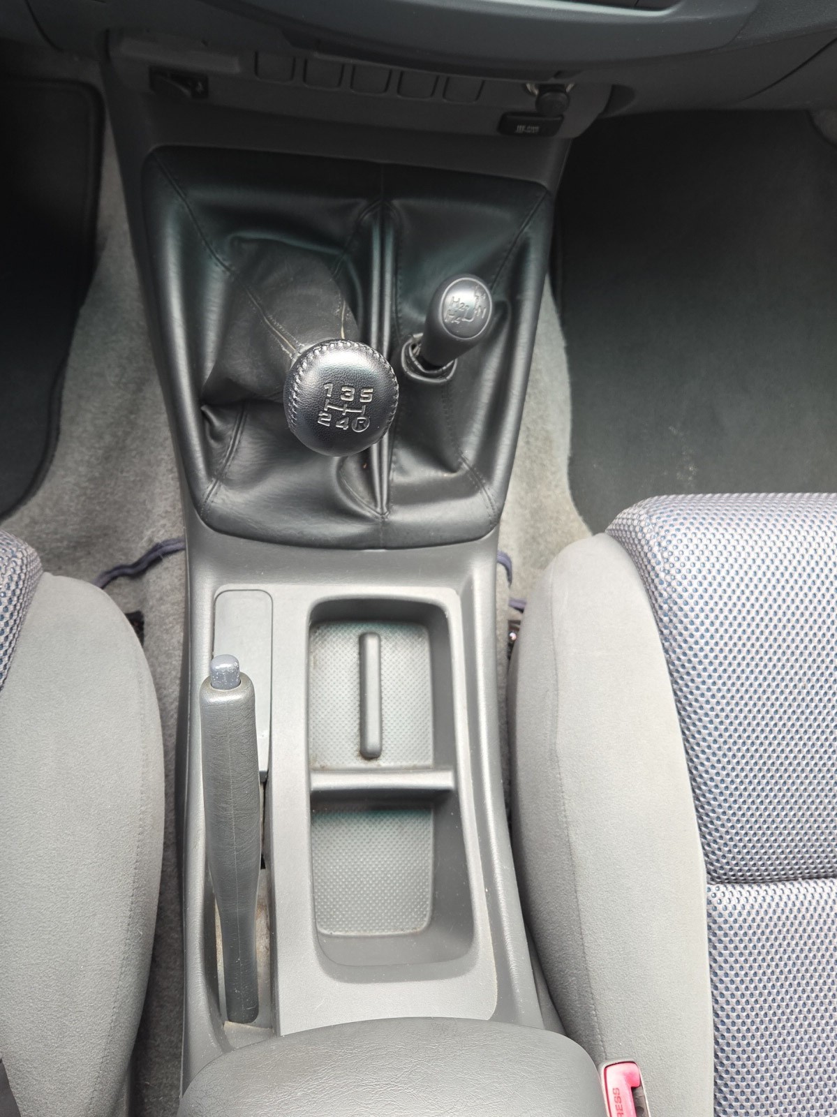 TOYOTA Hilux 3.0 DoubleCab LineaSol-image-15