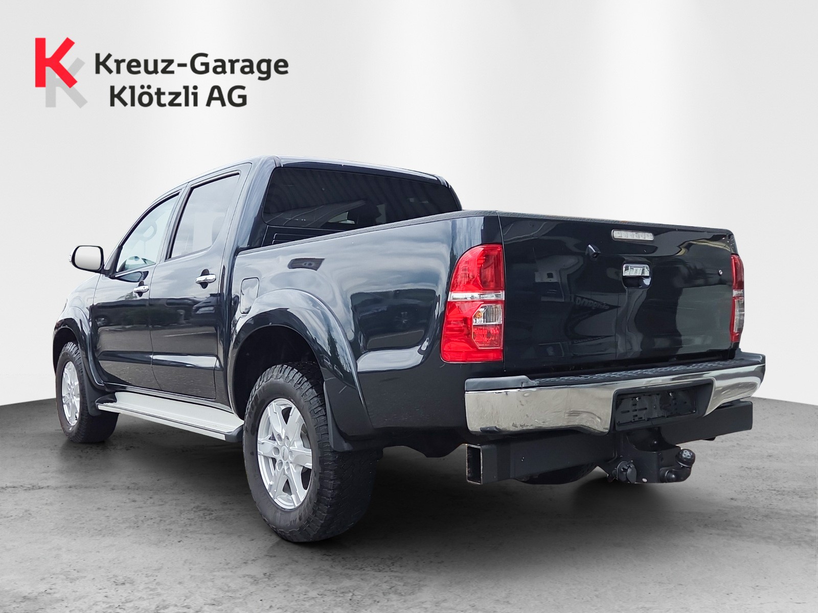 TOYOTA Hilux 3.0 DoubleCab LineaSol-image-4