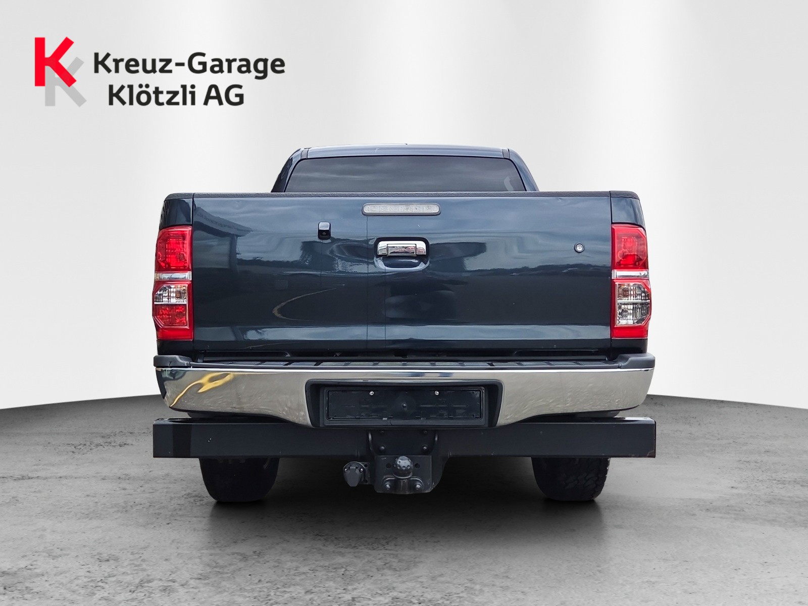 TOYOTA Hilux 3.0 DoubleCab LineaSol-image-3