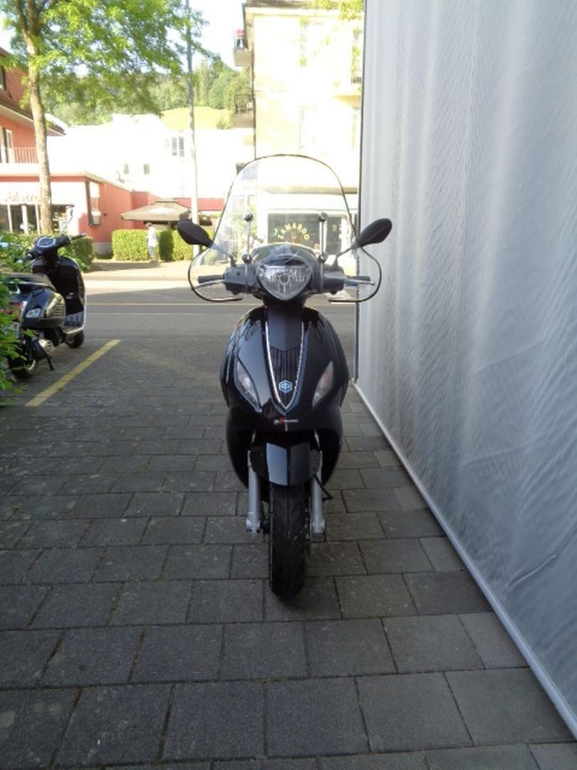 PIAGGIO FLY 125 I.E. 3V-image-3