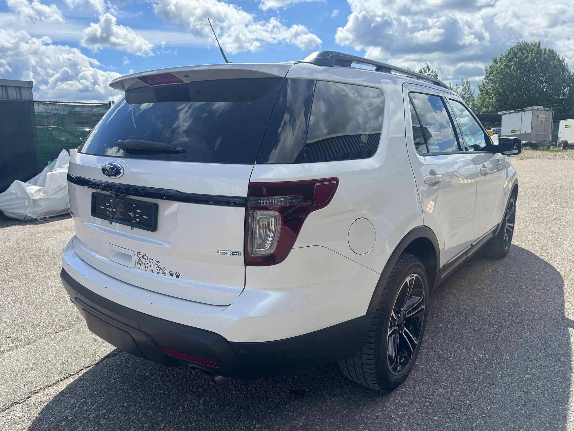 FORD EXPLORER 7 platz 370 PS-image-6
