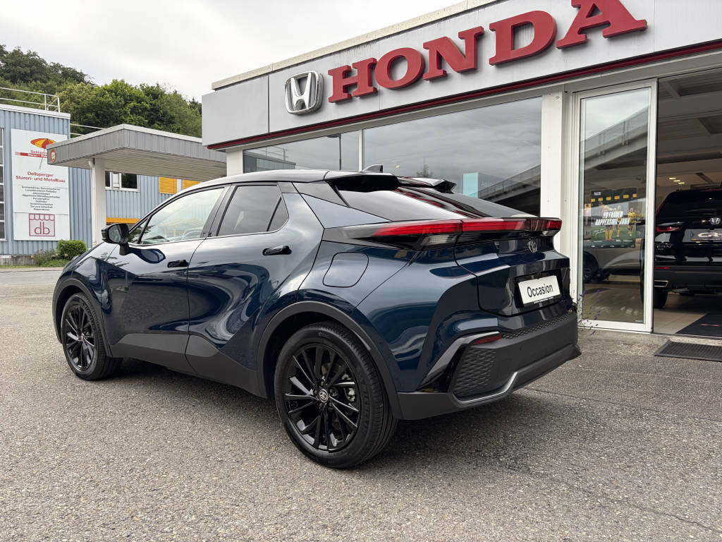 TOYOTA C-HR 2.0 PHEV GR Sport-showroom-element-3