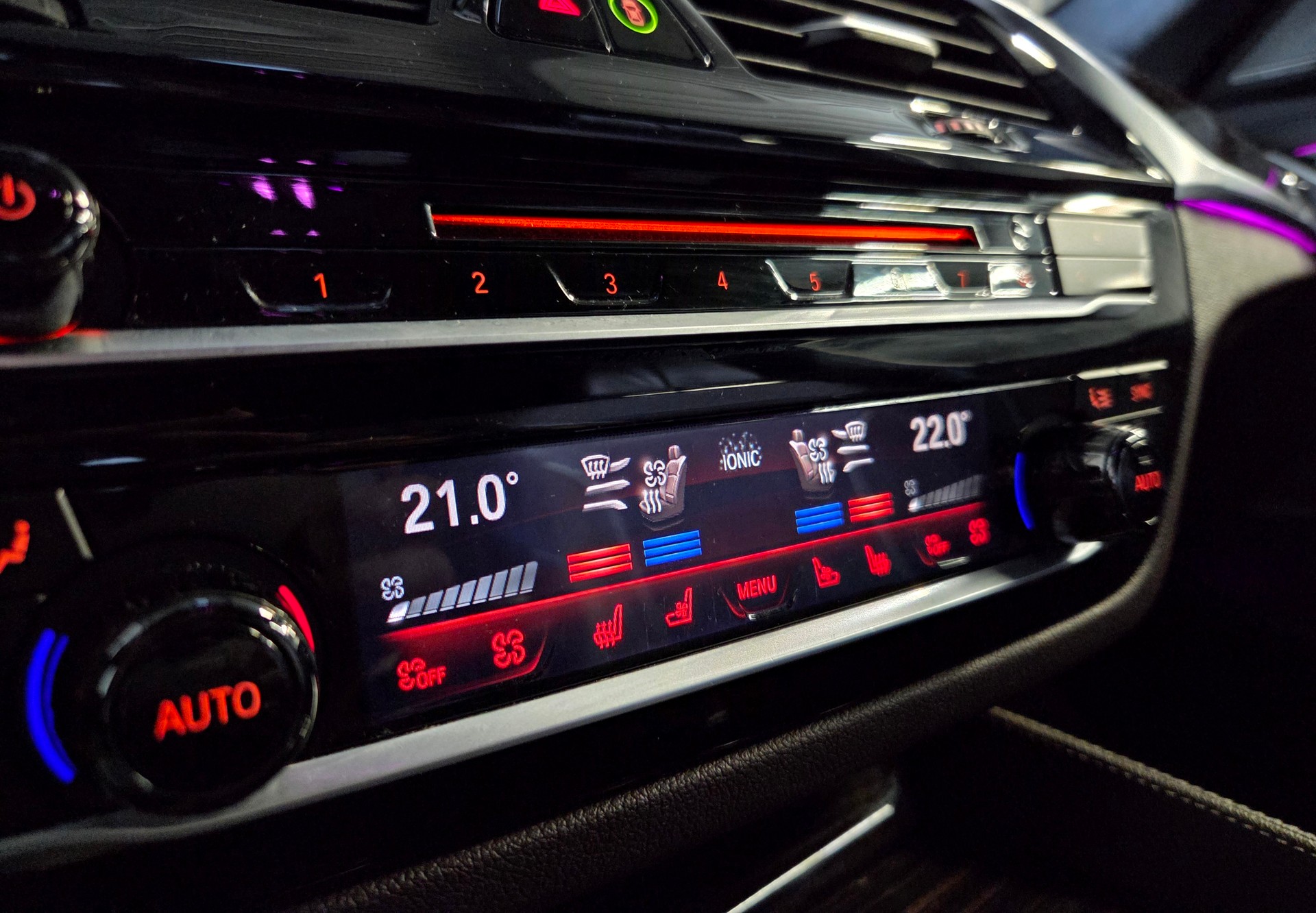 BMW M550d xDrive-image-4