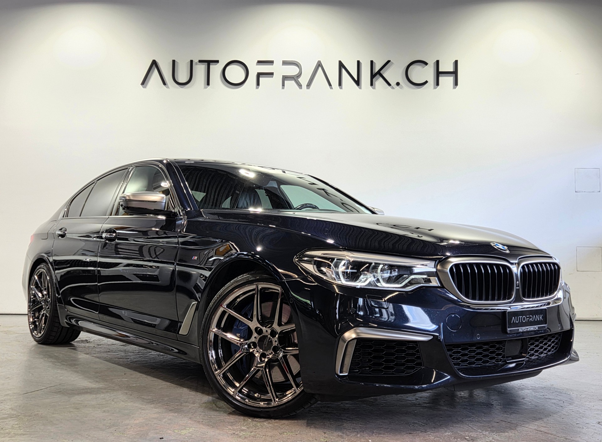 BMW M550d xDrive-image-14