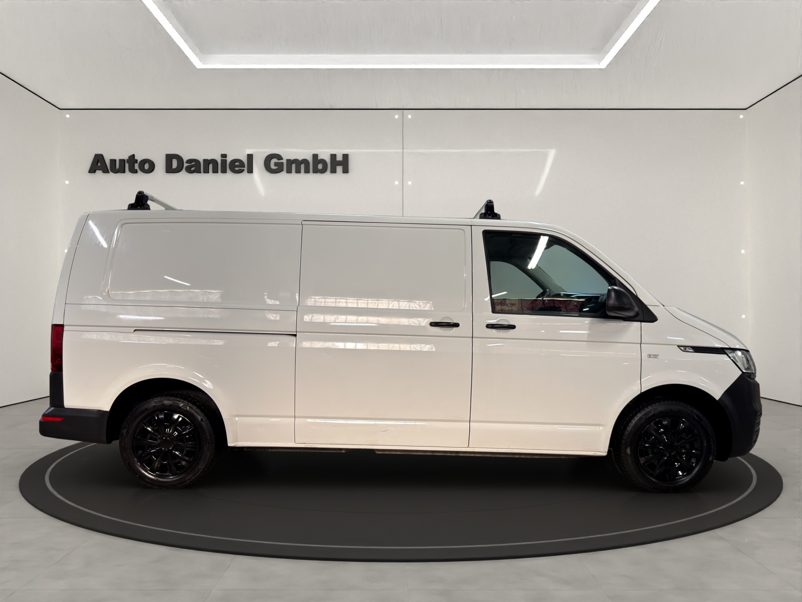 VW T6.1 2.0 TDI DSG Lang Version ( Mit AHK / Sortimo Regale / Dachträger )-showroom-element-3