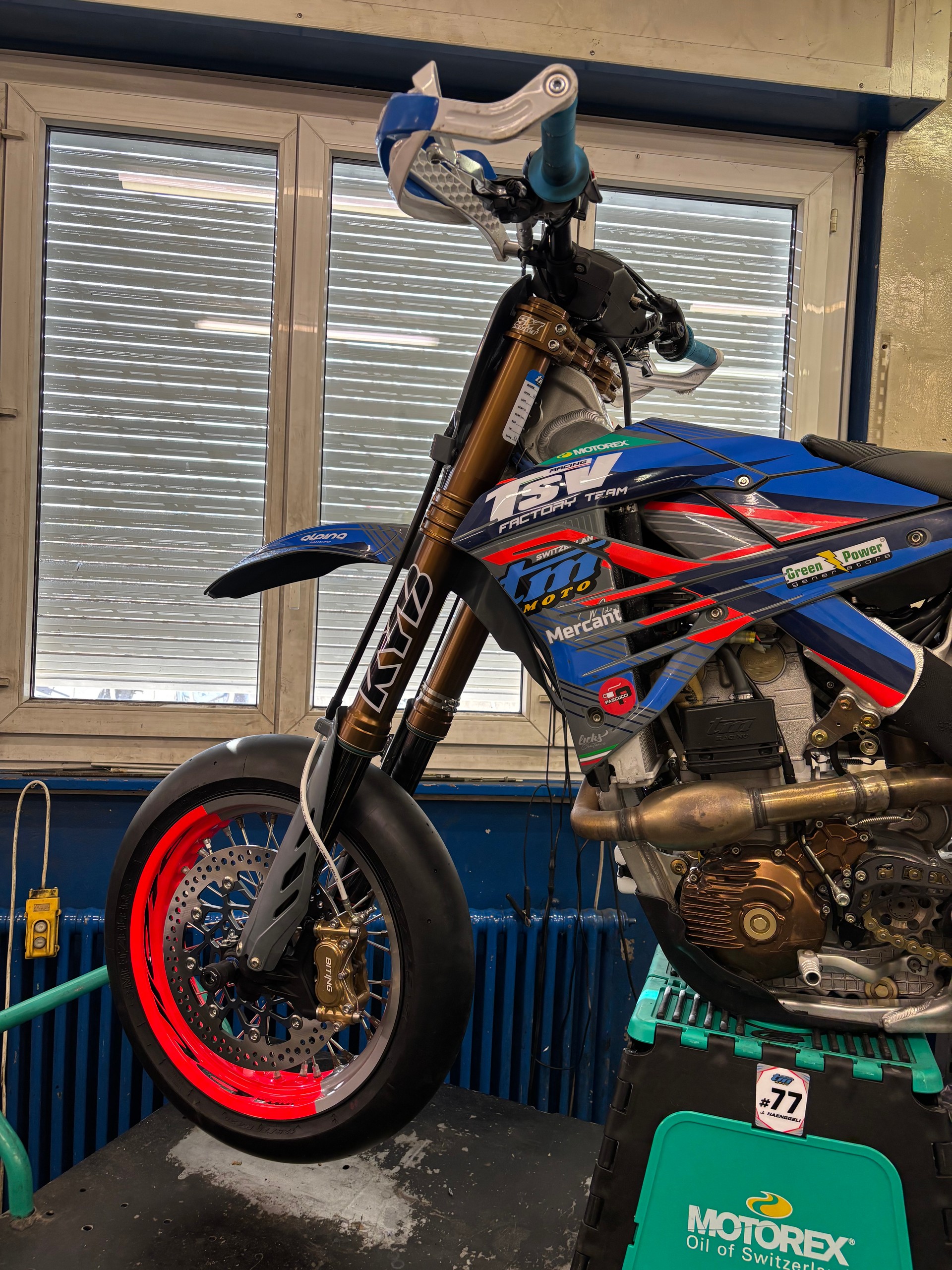 TM SMK 450 - FACTORY BIKE-image-15