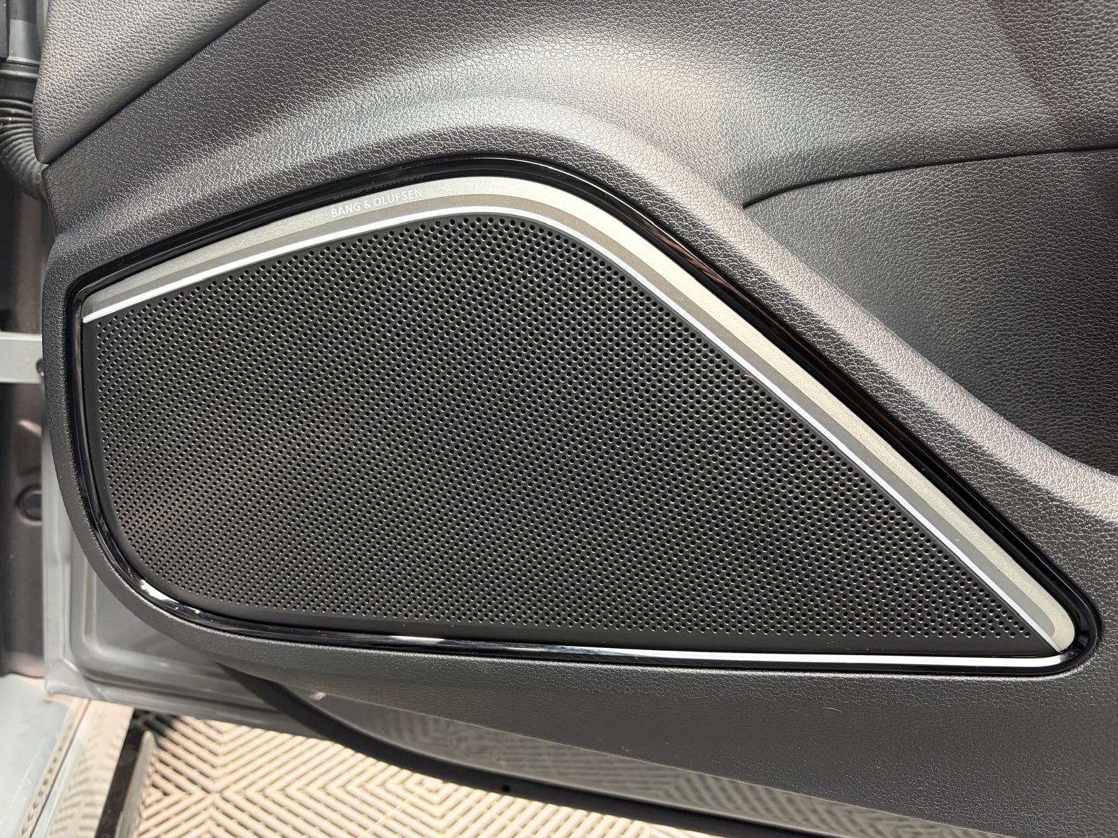 AUDI RS3 Sportback ABT 2.5 TSI quattro S-tronic - Echappement RS - Magnetic Ride - Toit ouvrant-image-28