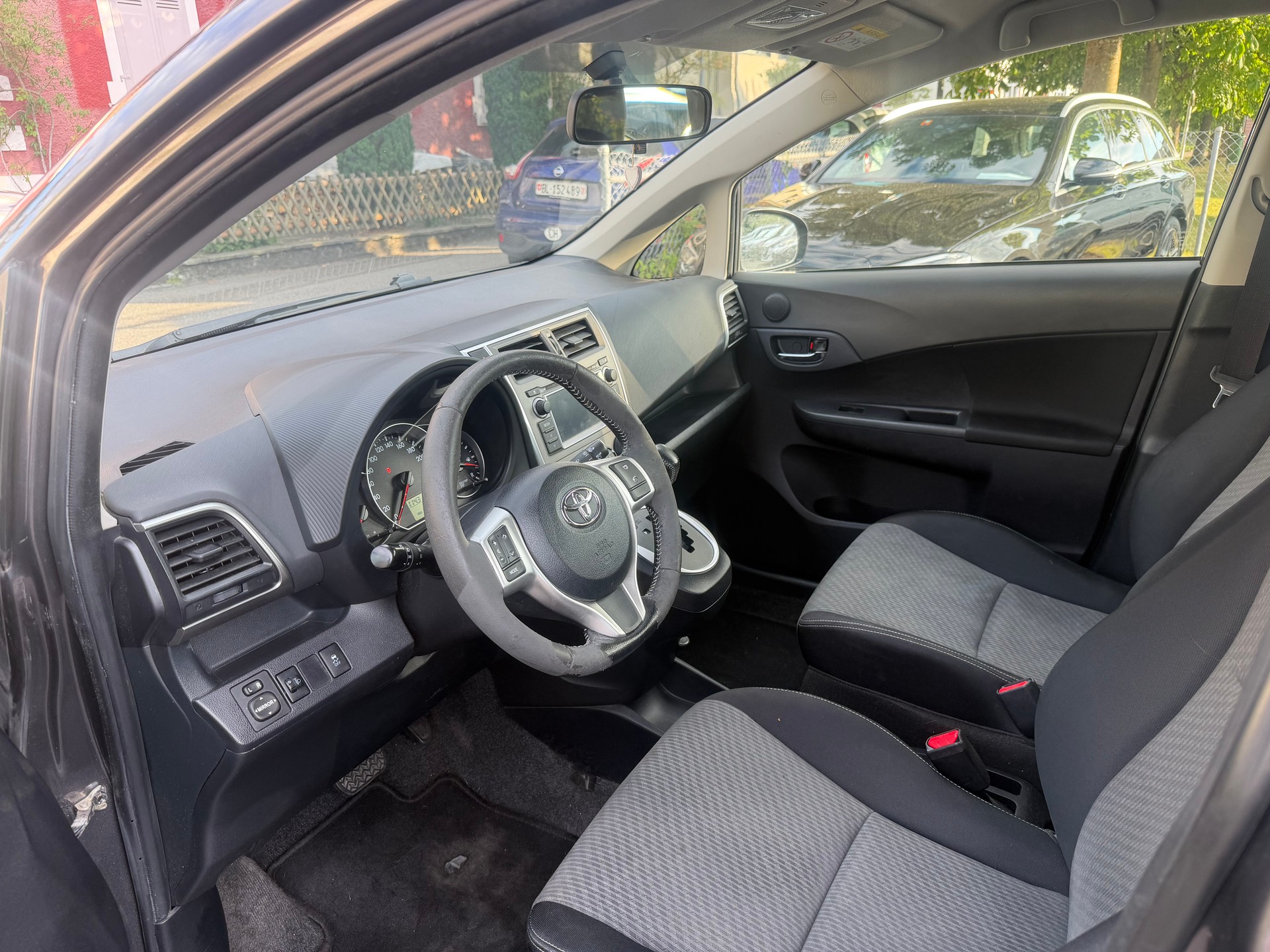 TOYOTA Verso-S 1.33 Linea Luna Multidrive S-image-6
