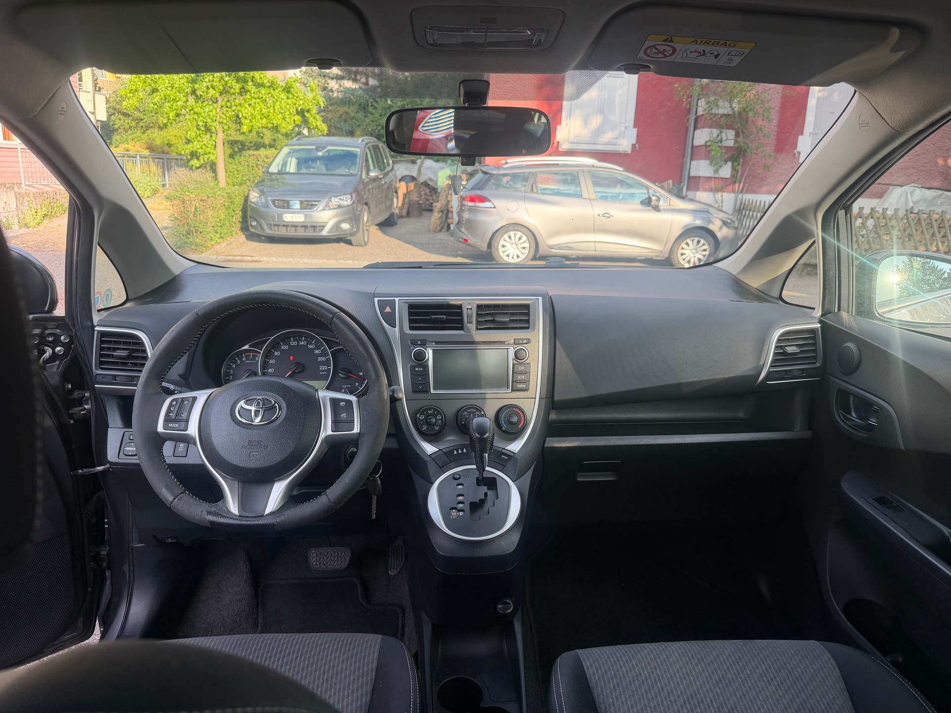 TOYOTA Verso-S 1.33 Linea Luna Multidrive S-image-8