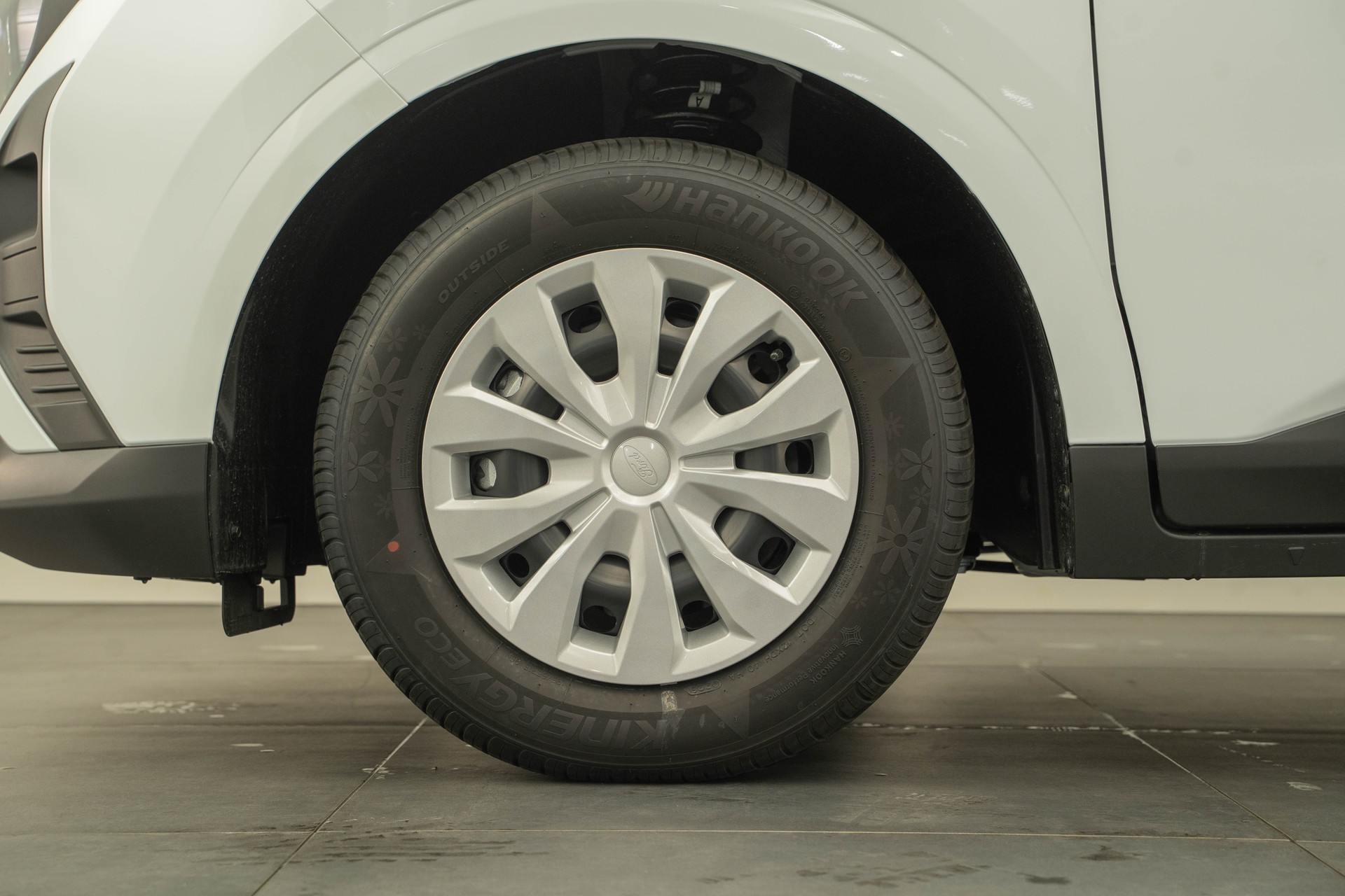 FORD Tourneo Courier 1.0 EcoBoost Trend-image-14