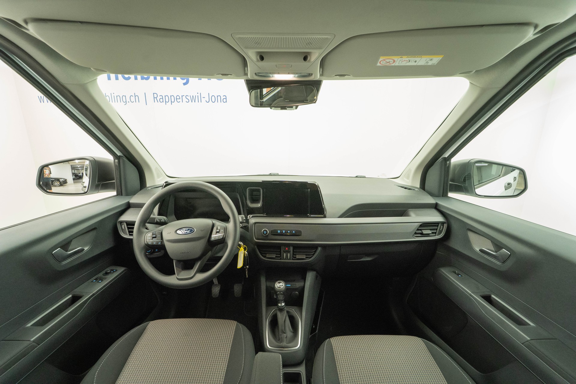 FORD Tourneo Courier 1.0 EcoBoost Trend-image-5