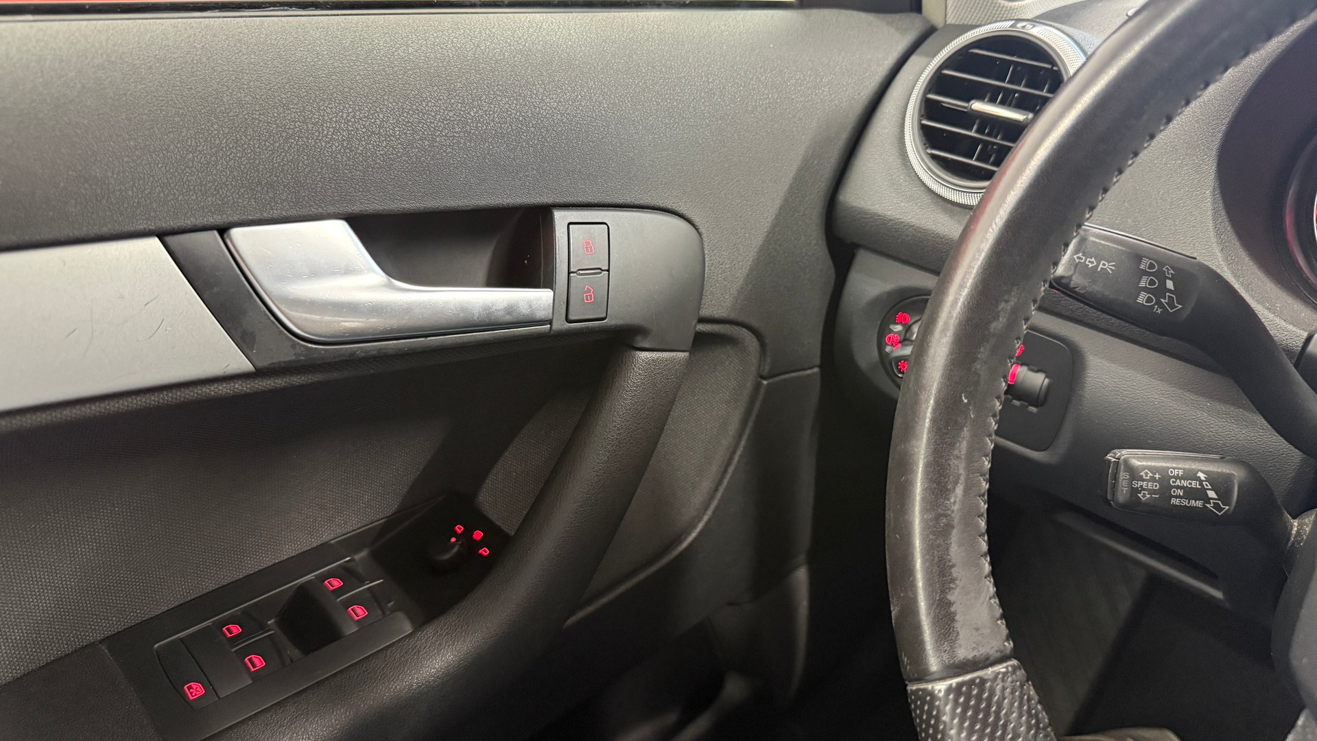 AUDI A3 Sportback 1.4 TFSI Attraction S-tronic, frisch ab MFK aus 1 Hand Servicegepflegt-image-17