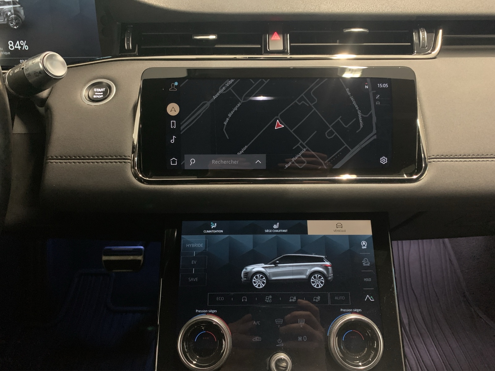 LAND ROVER Evoque R-Dynamic SE-image-9