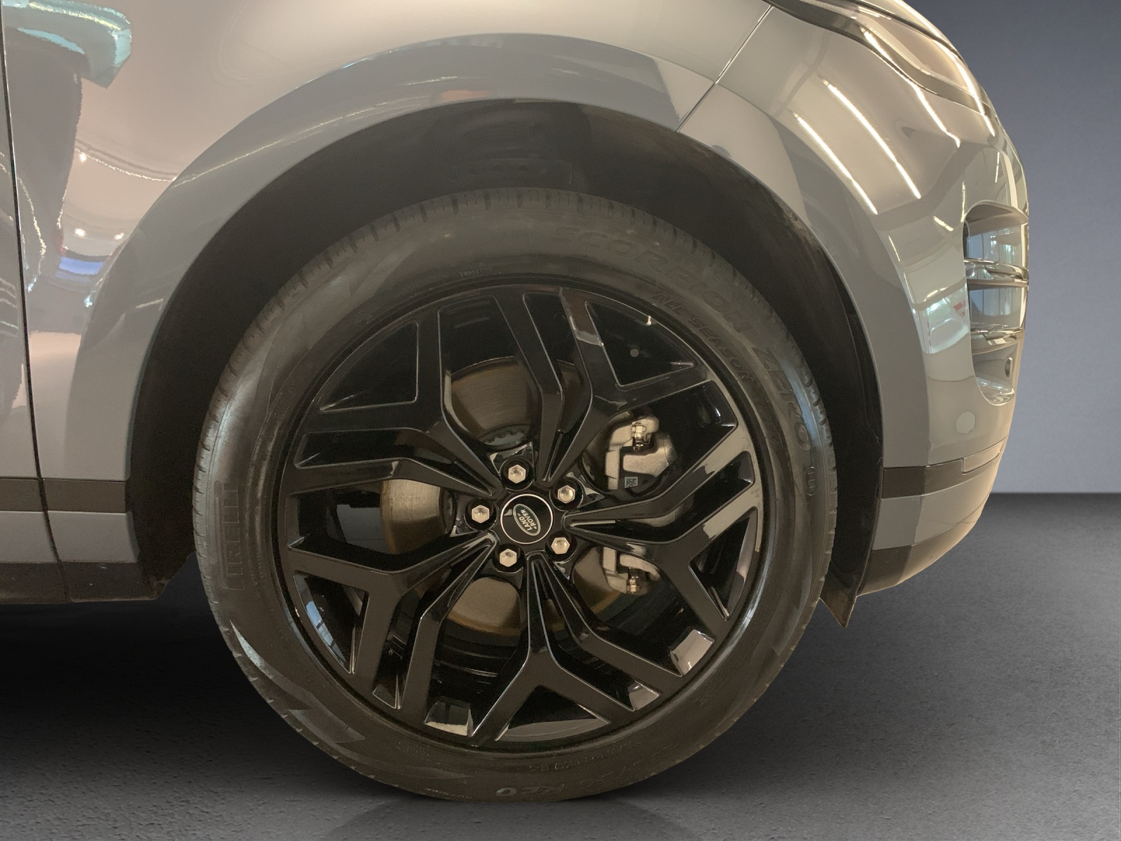 LAND ROVER Evoque R-Dynamic SE-image-12