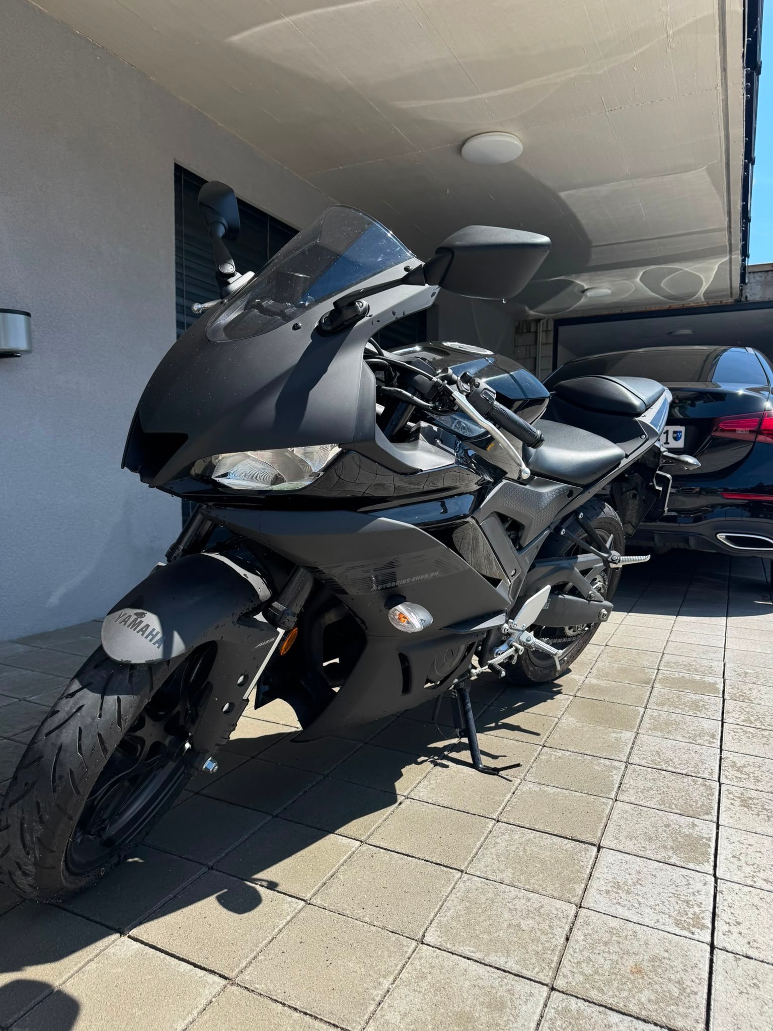 YAMAHA YZF-R3-image-5