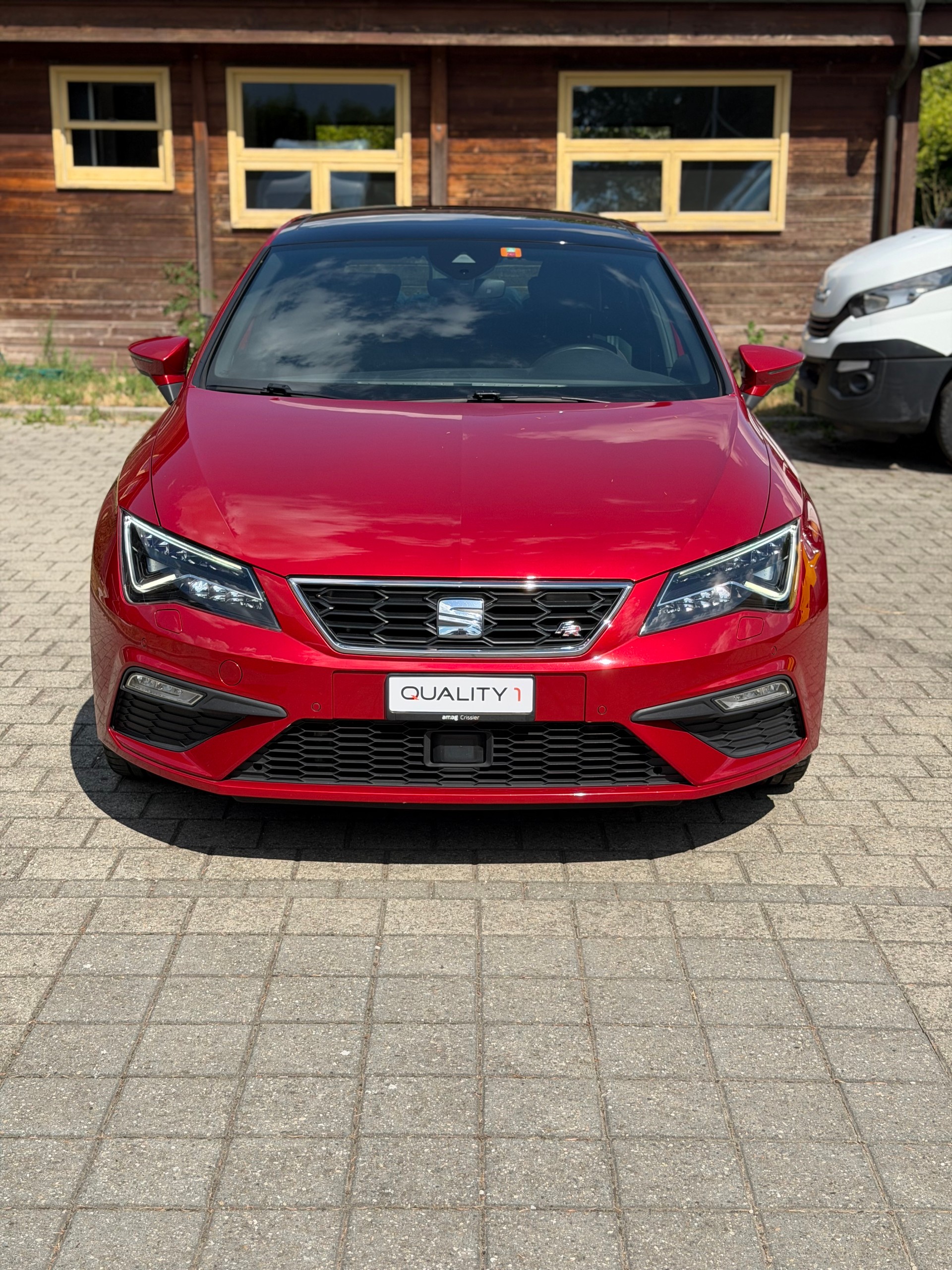 SEAT Leon 1.5 TSI EVO SWISS FR DSG-showroom-element-1