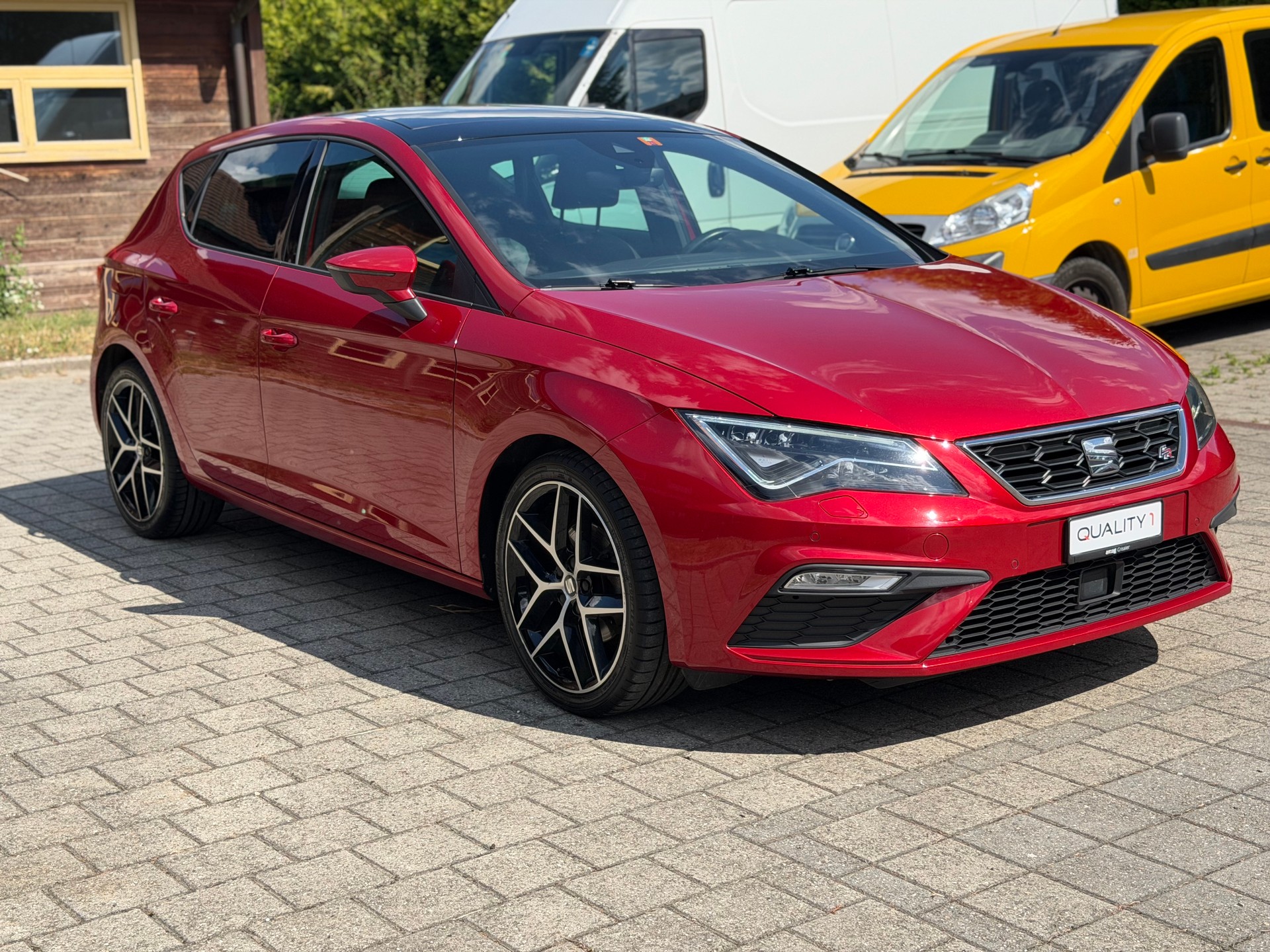 SEAT Leon 1.5 TSI EVO SWISS FR DSG-showroom-element-2