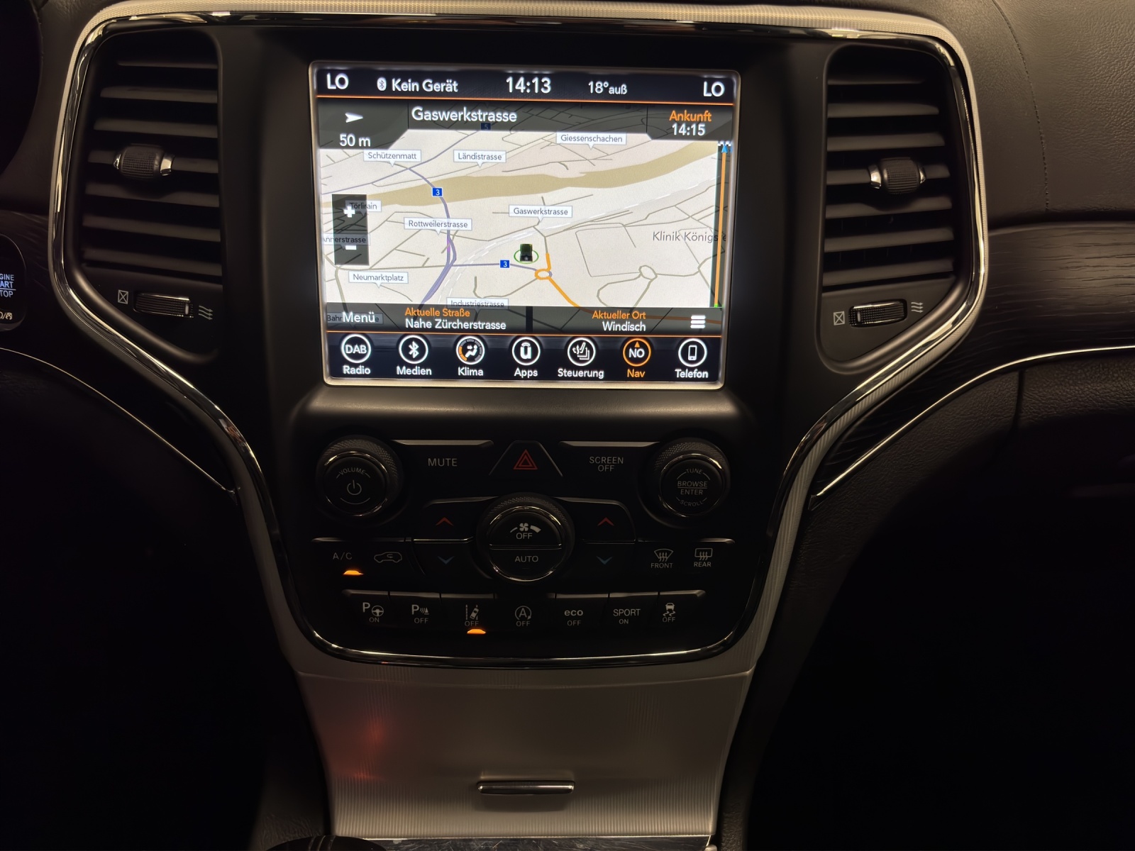 JEEP Grand Cherokee 3.0 CRD Summit Automatic-image-15