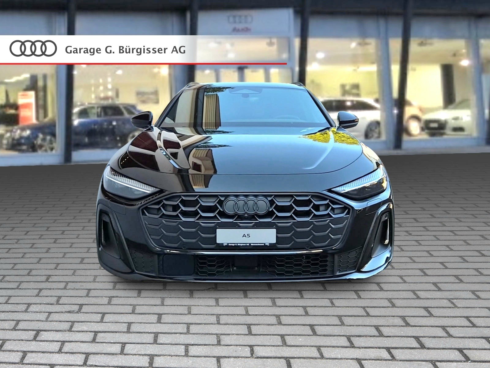 AUDI A5 Avant TDI quattro 150 kW Attraction S tronic Mythosschwarz Metallic-showroom-element-1