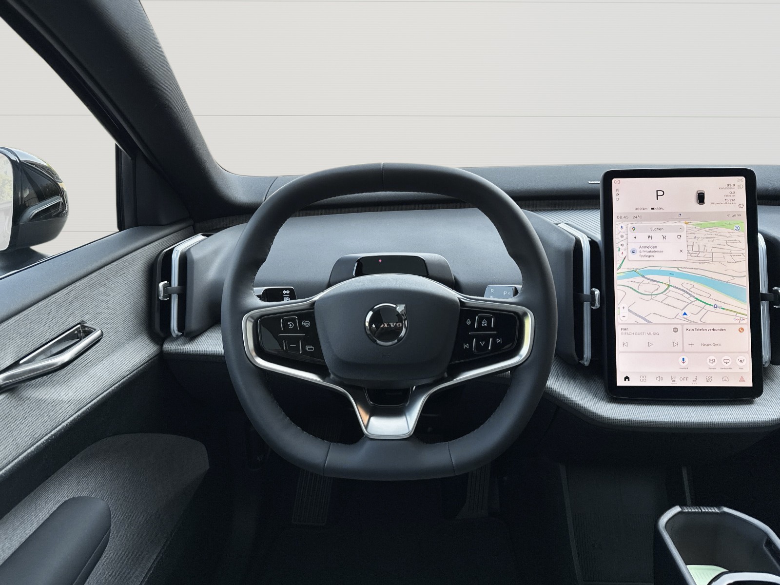 VOLVO EX30 E60 Twin Ultra Performance AWD-image-14