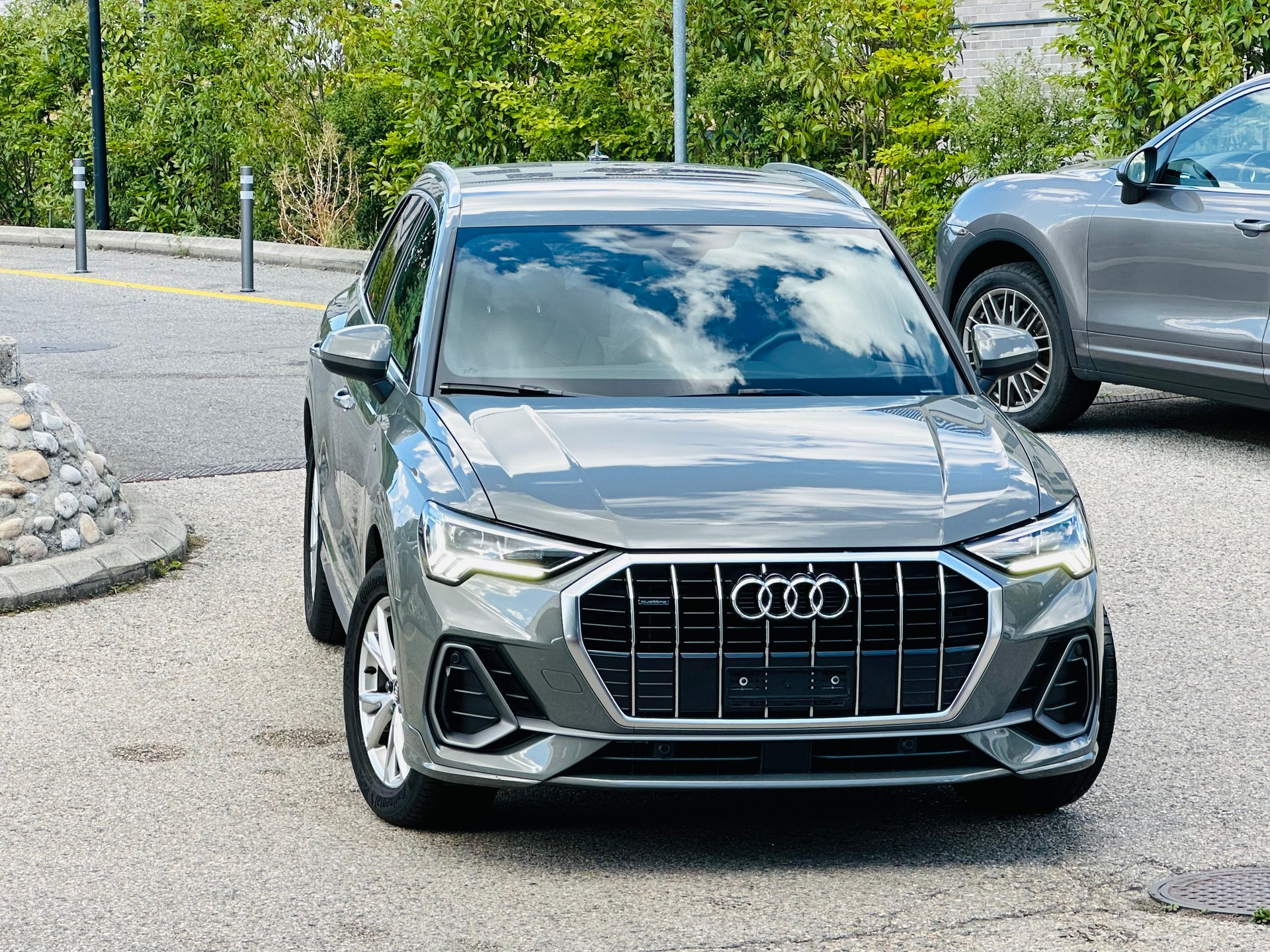 AUDI Q3 40 TFSI S line quattro S-tronic-showroom-element-2