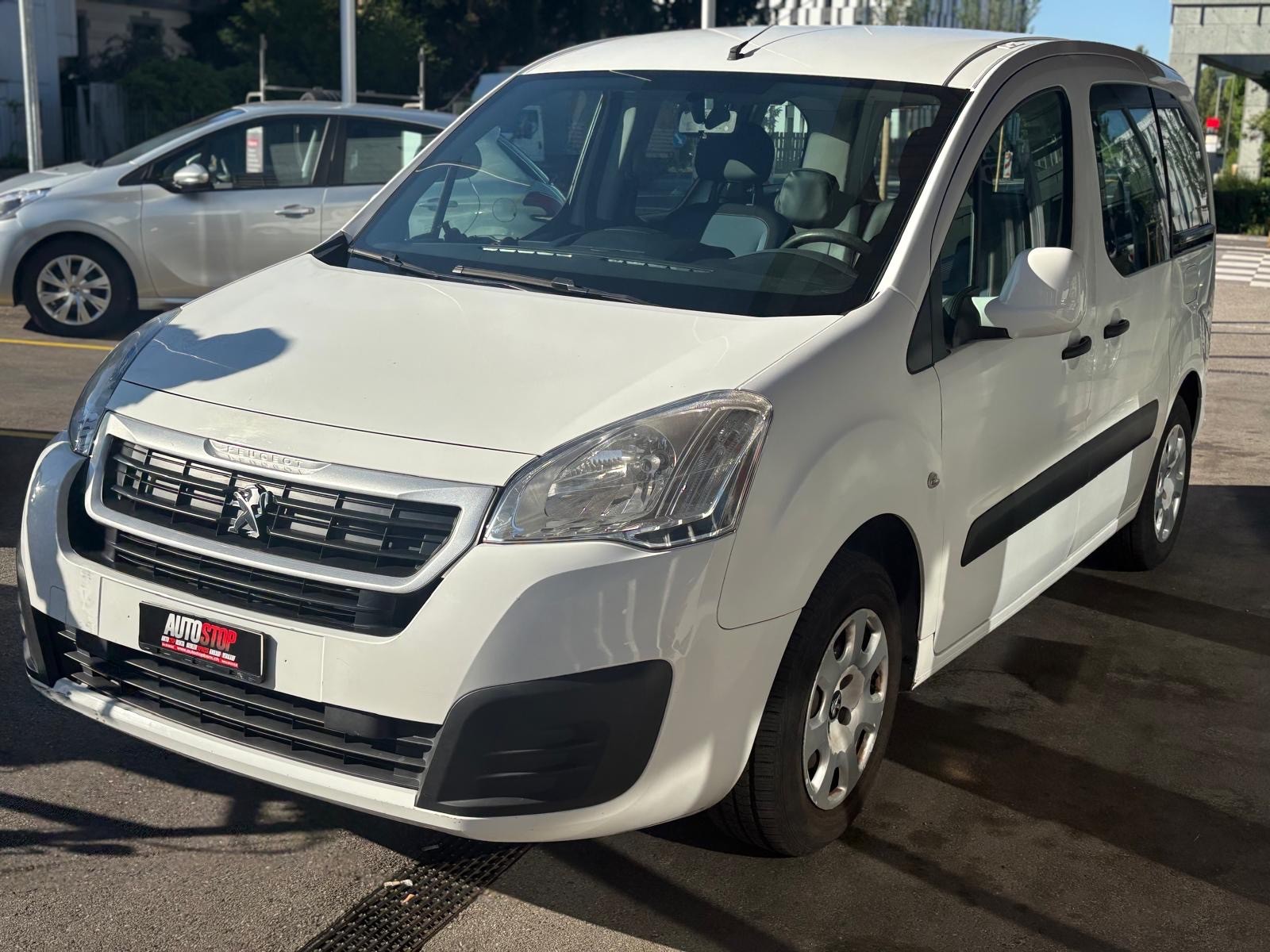 PEUGEOT Partner 1.6 BlueHDi Allure-showroom-element-2
