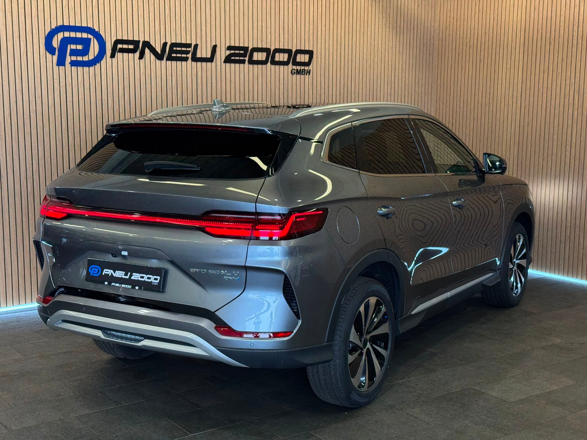 BYD Seal U DM-i Design AWD-image-7