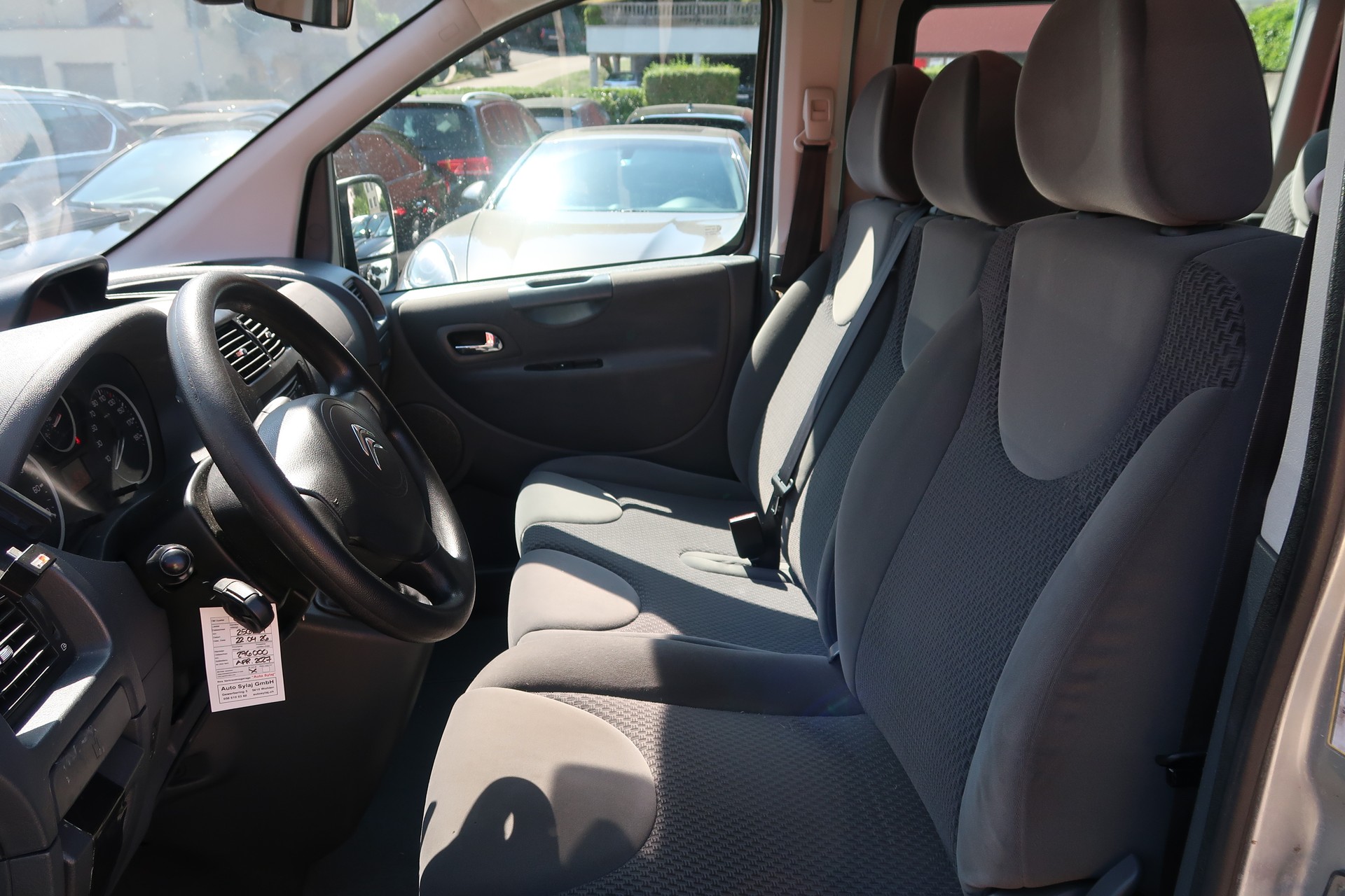 CITROEN Jumpy 2.0 HDi L2H1 Seduction A-image-9