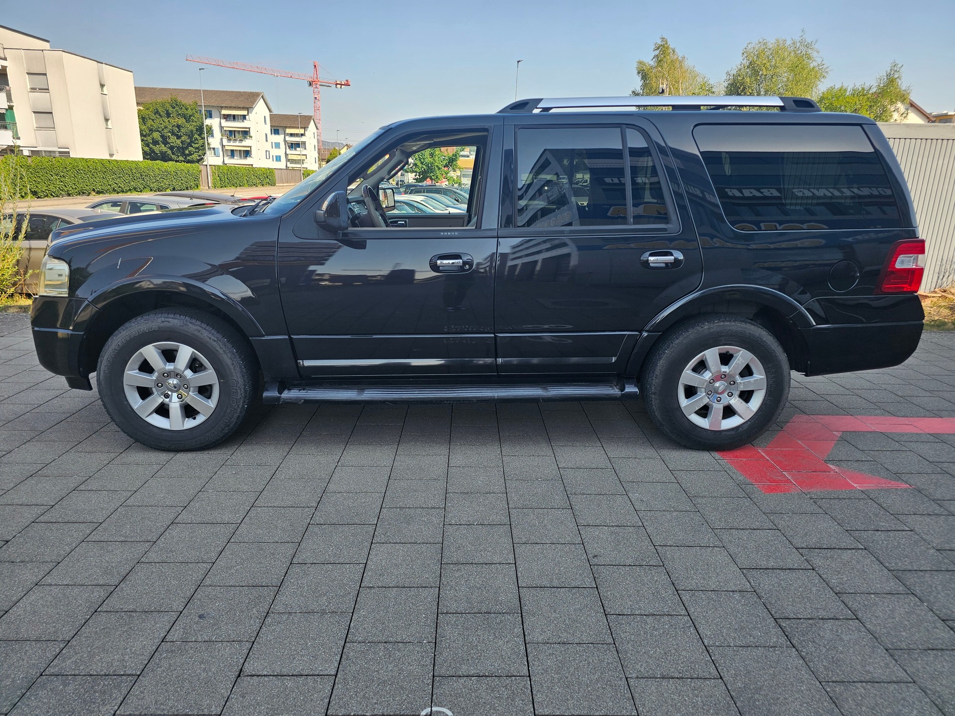 FORD Expedition-image-6