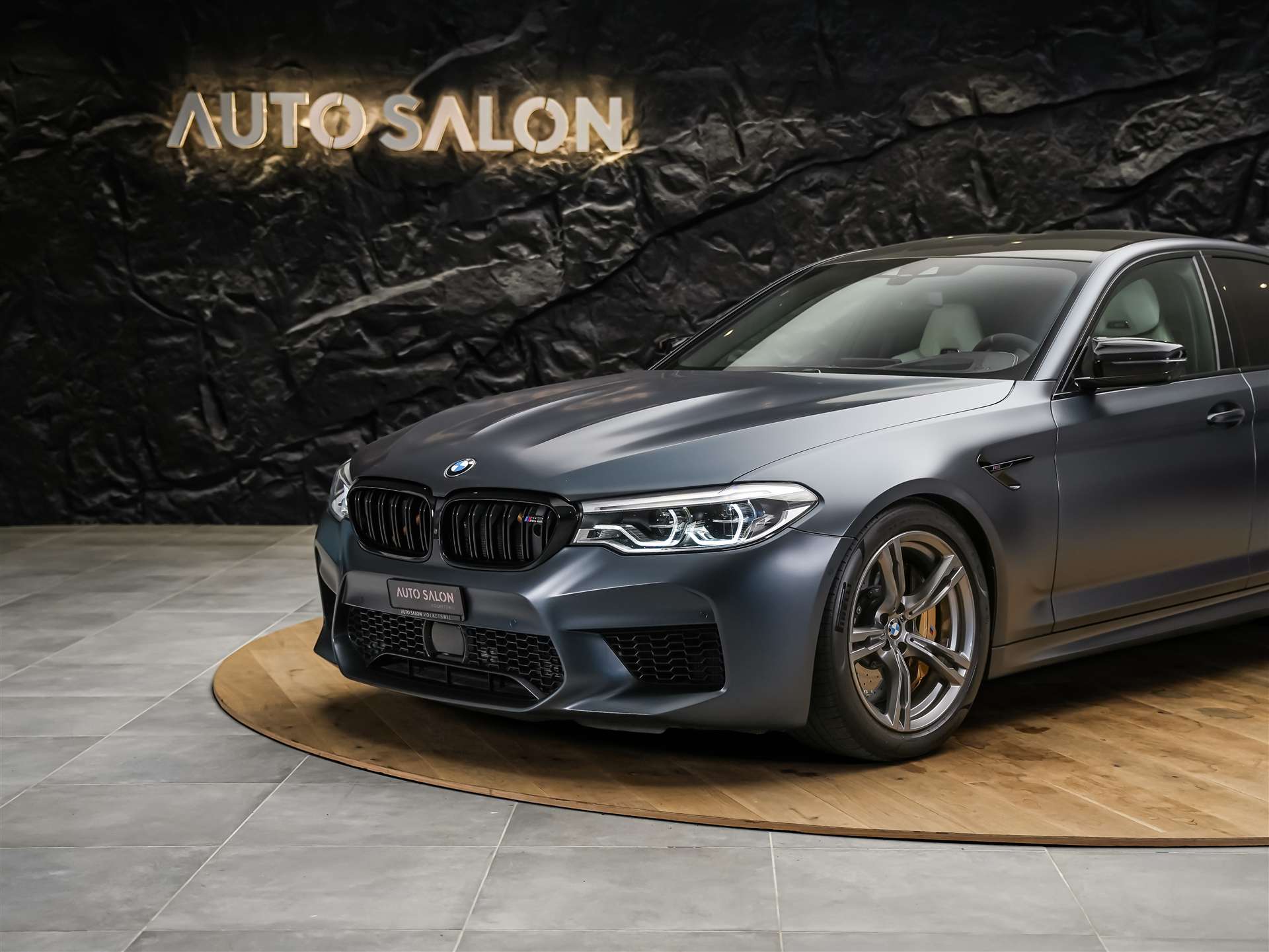 BMW M5 xDrive Competition Drivelogic *CH Auto*Massage*Keramik*Bowers&Wilkins*H&R*-image-16