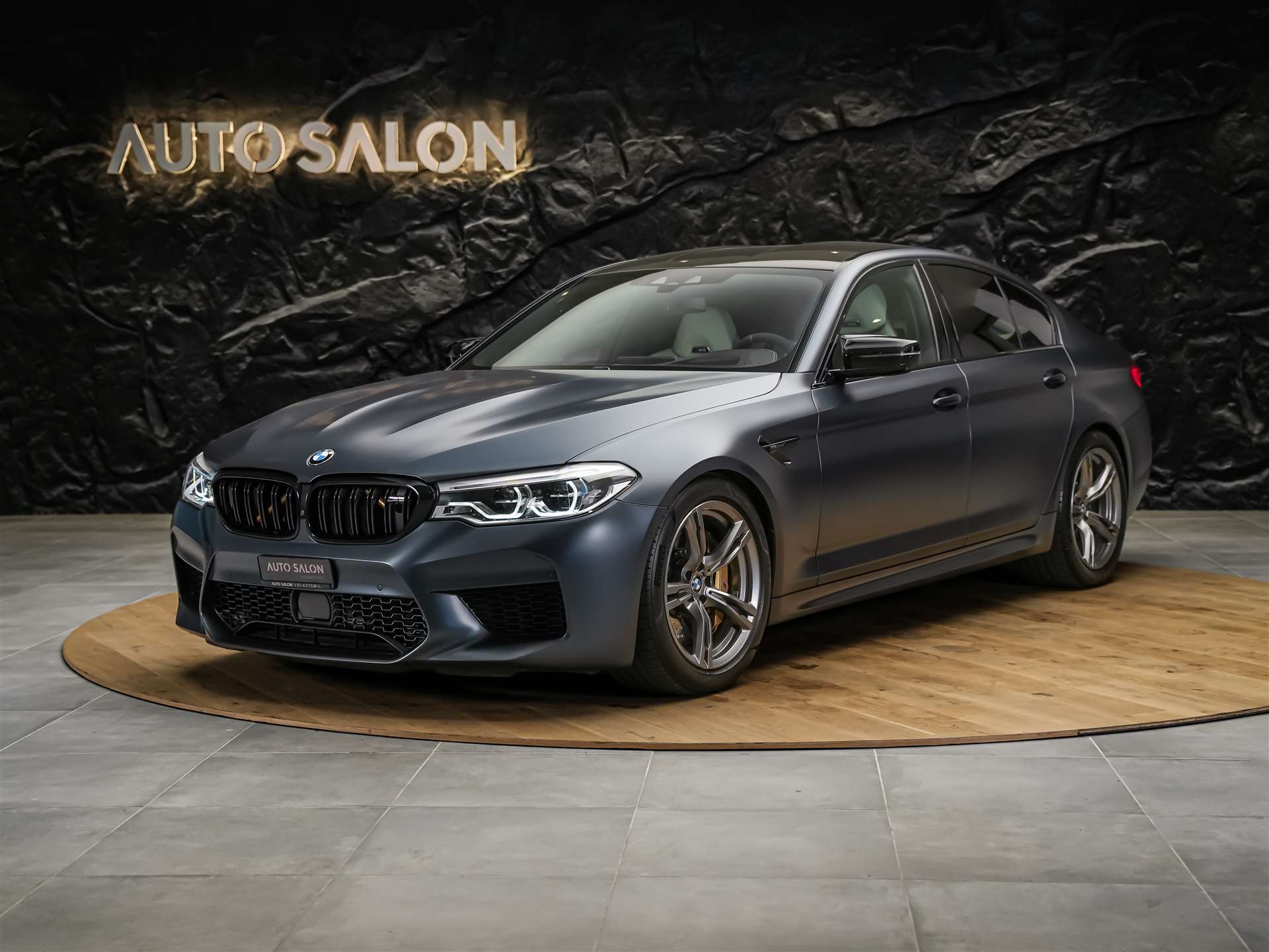 BMW M5 xDrive Competition Drivelogic *CH Auto*Massage*Keramik*Bowers&Wilkins*H&R*