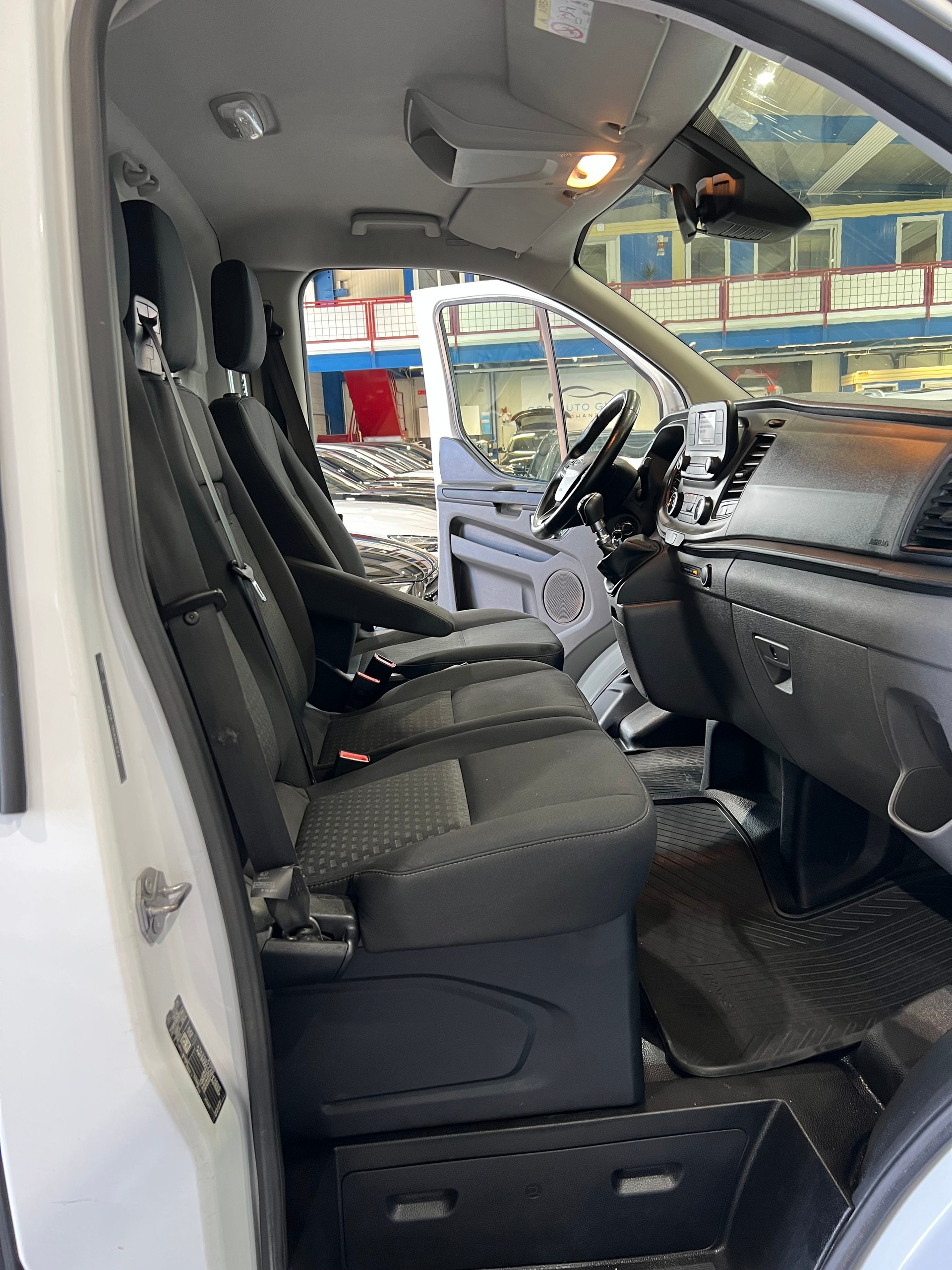 FORD FORD Transit Custom 320 L1H1 Trend**AHK,Rückfahrtkamera,Klimaanlage,Frisch ab MFK**-image-9