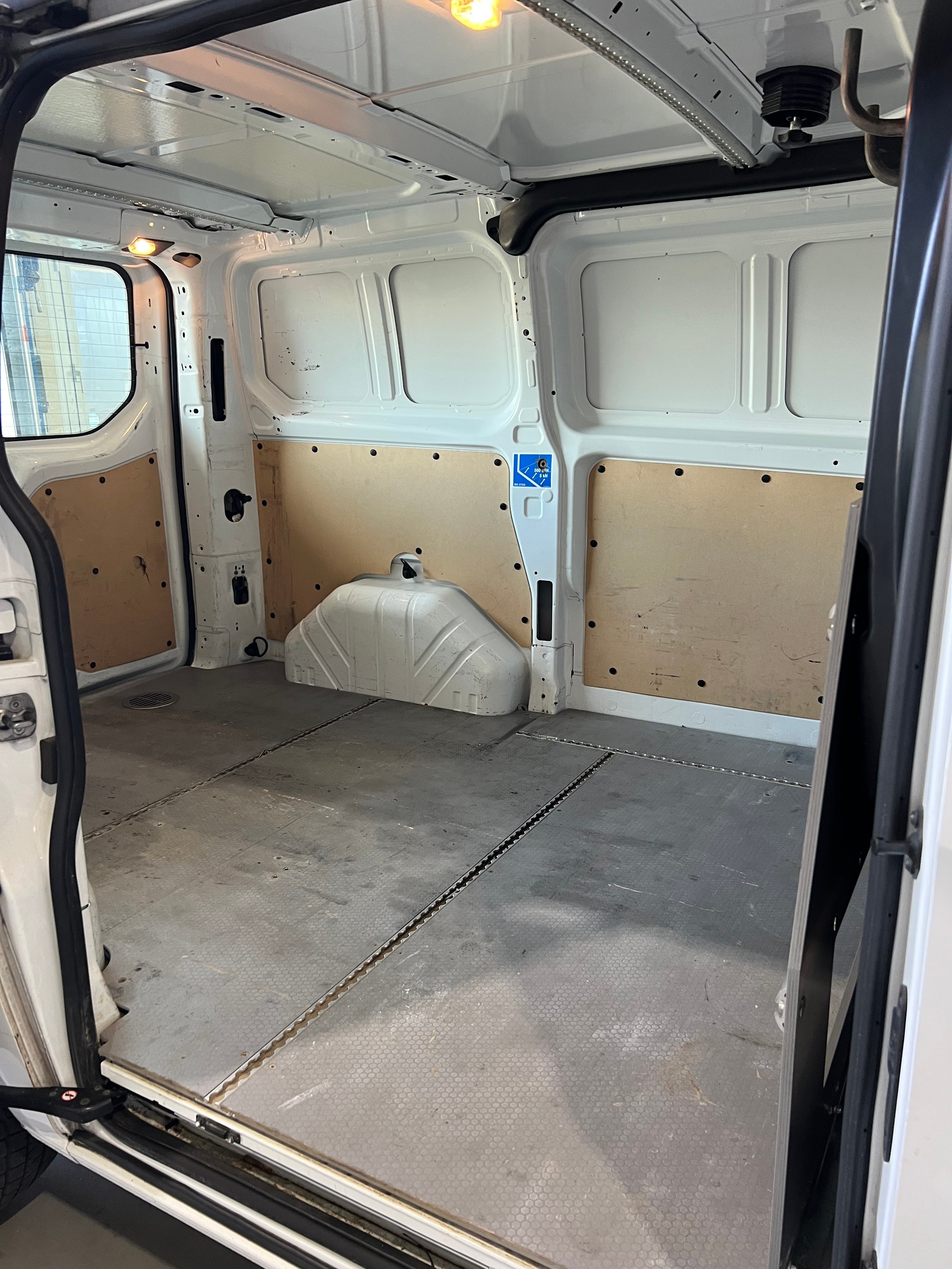 FORD FORD Transit Custom 320 L1H1 Trend**AHK,Rückfahrtkamera,Klimaanlage,Frisch ab MFK**-image-13