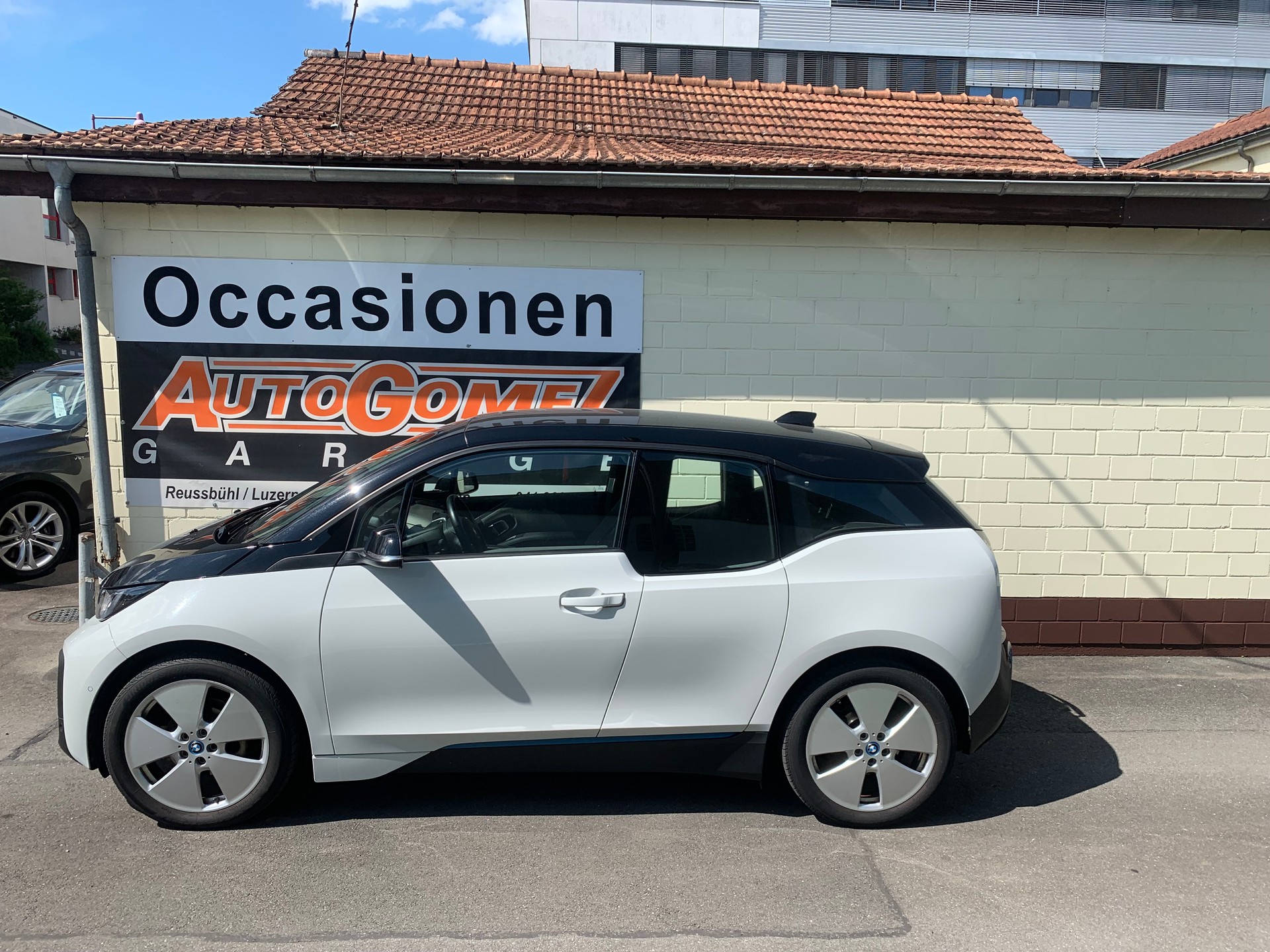 BMW i3 (120Ah)-showroom-element-1