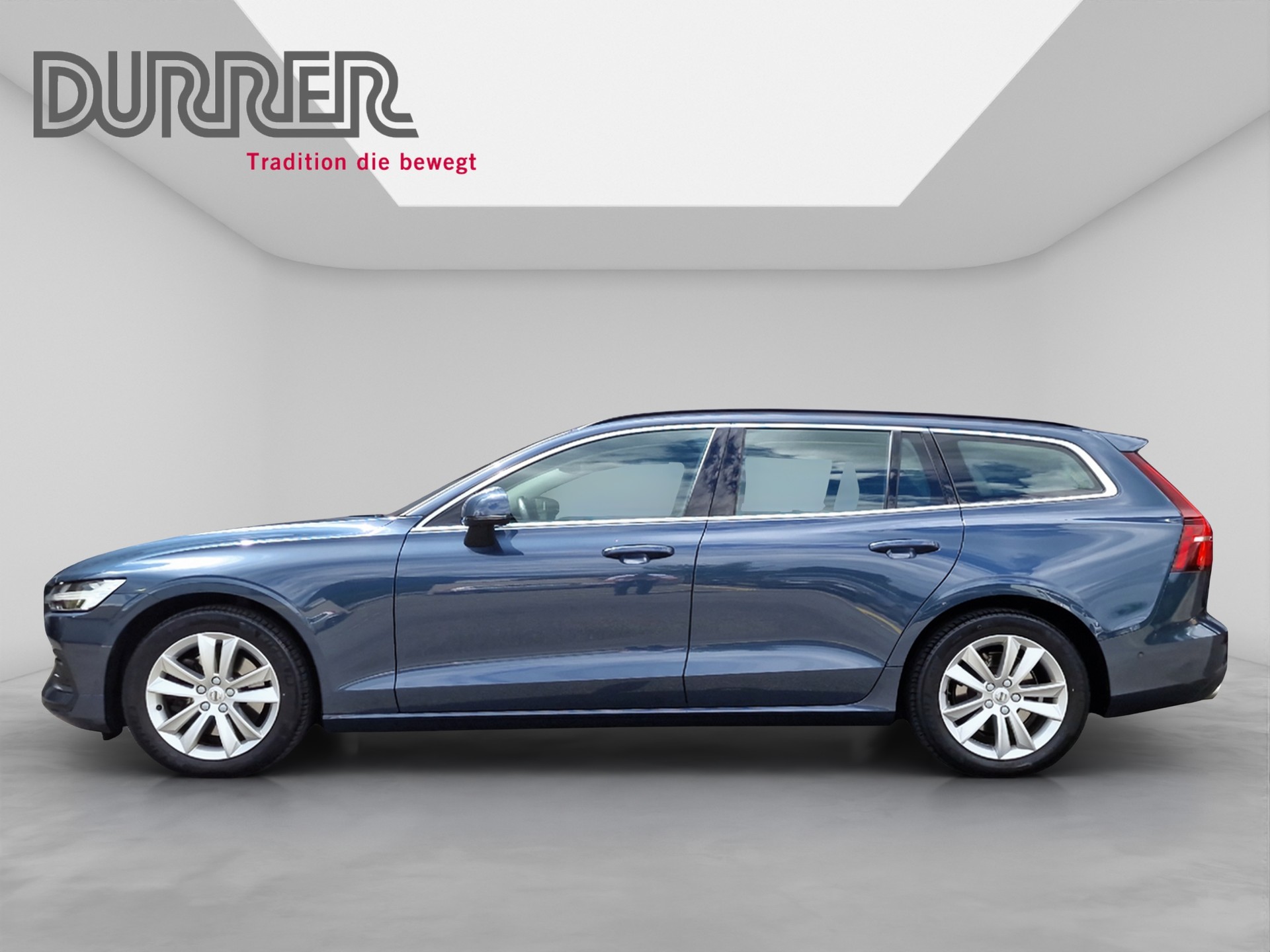 VOLVO V60 2.0 B3 Momentum-showroom-element-2