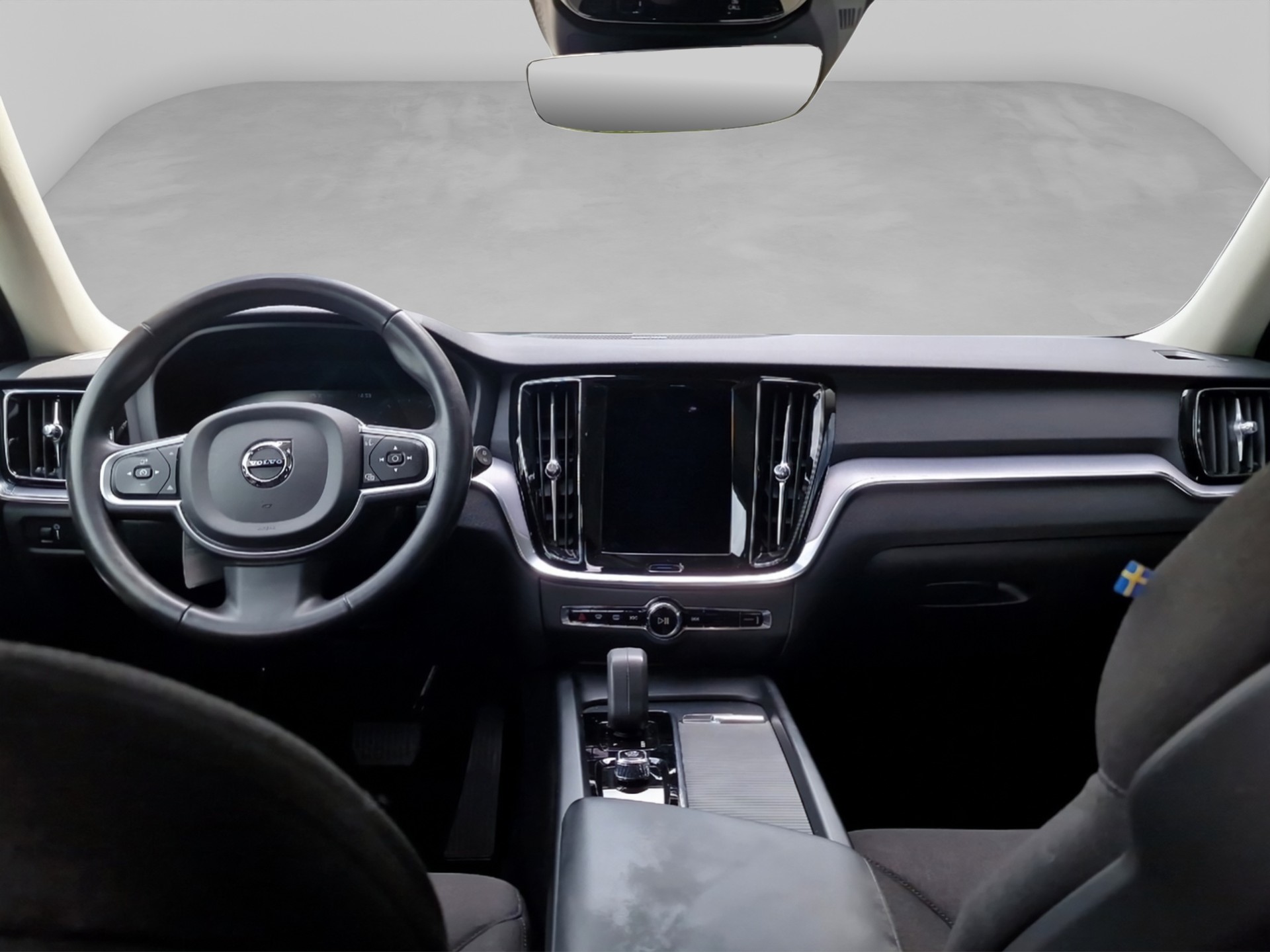 VOLVO V60 2.0 B3 Momentum-image-11