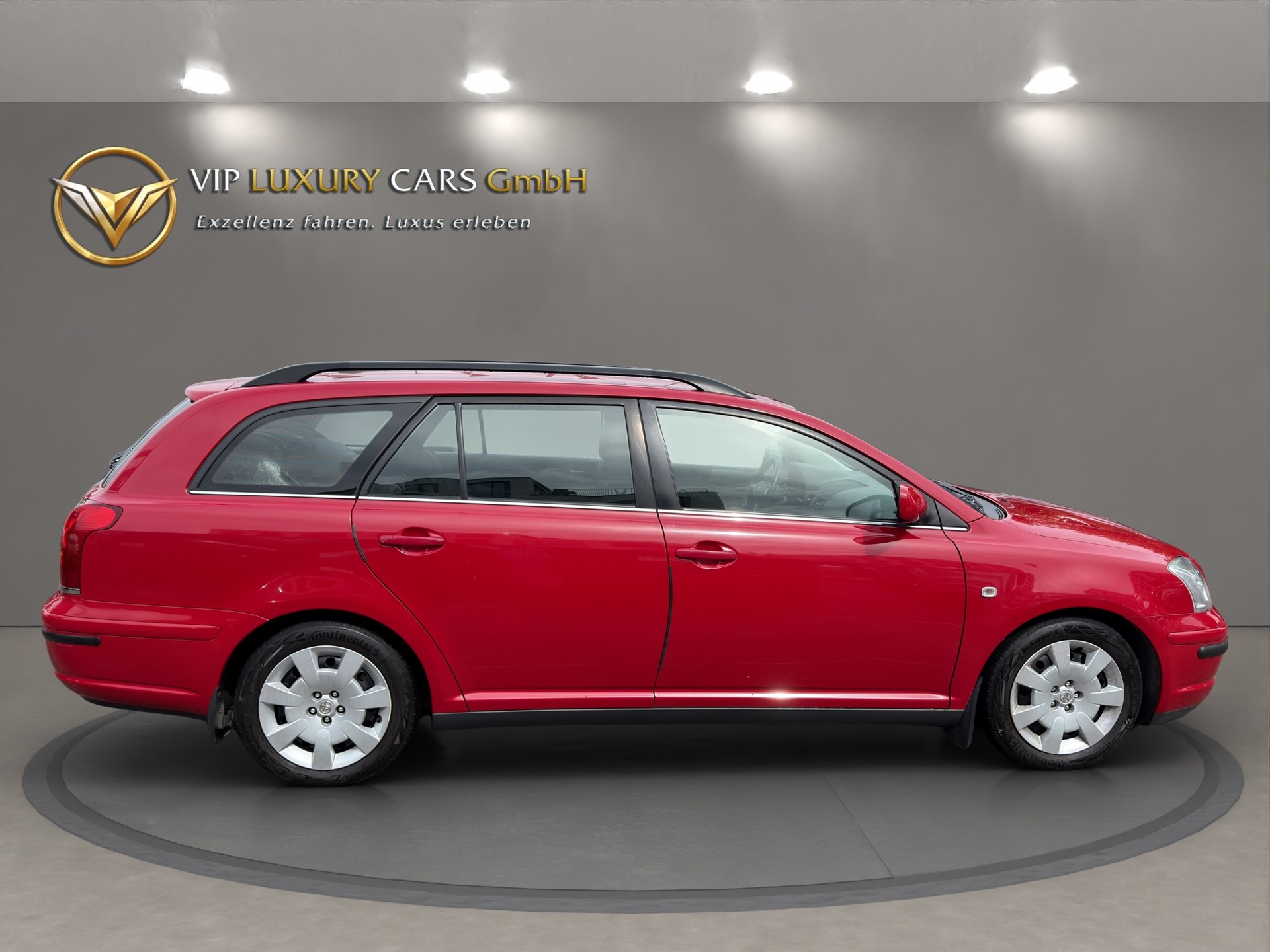 TOYOTA Avensis 1.8 VVT-i Linea Luna Sportswagon mit anhänger 1300 kg-image-4