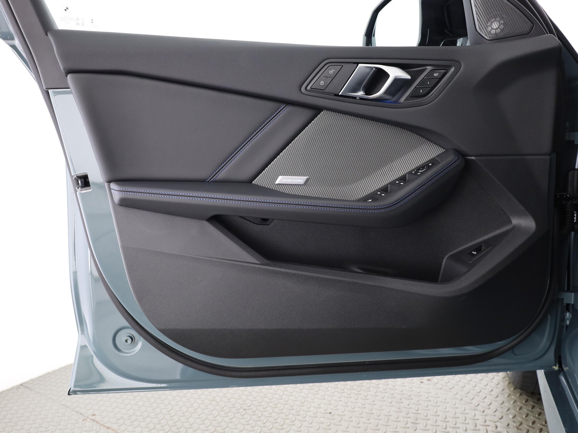 BMW M135i xDrive-image-11