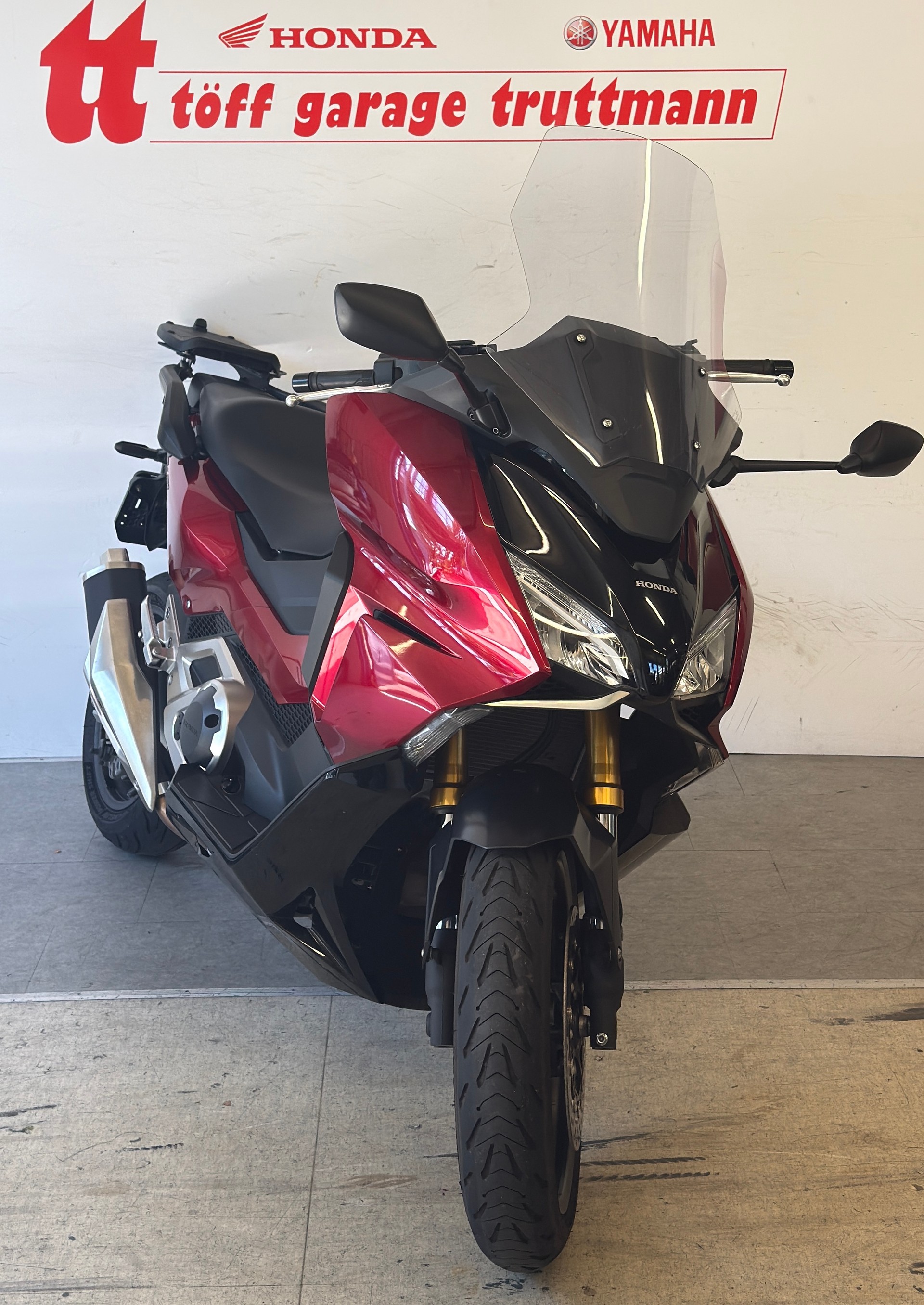 HONDA NSS 750-showroom-element-2