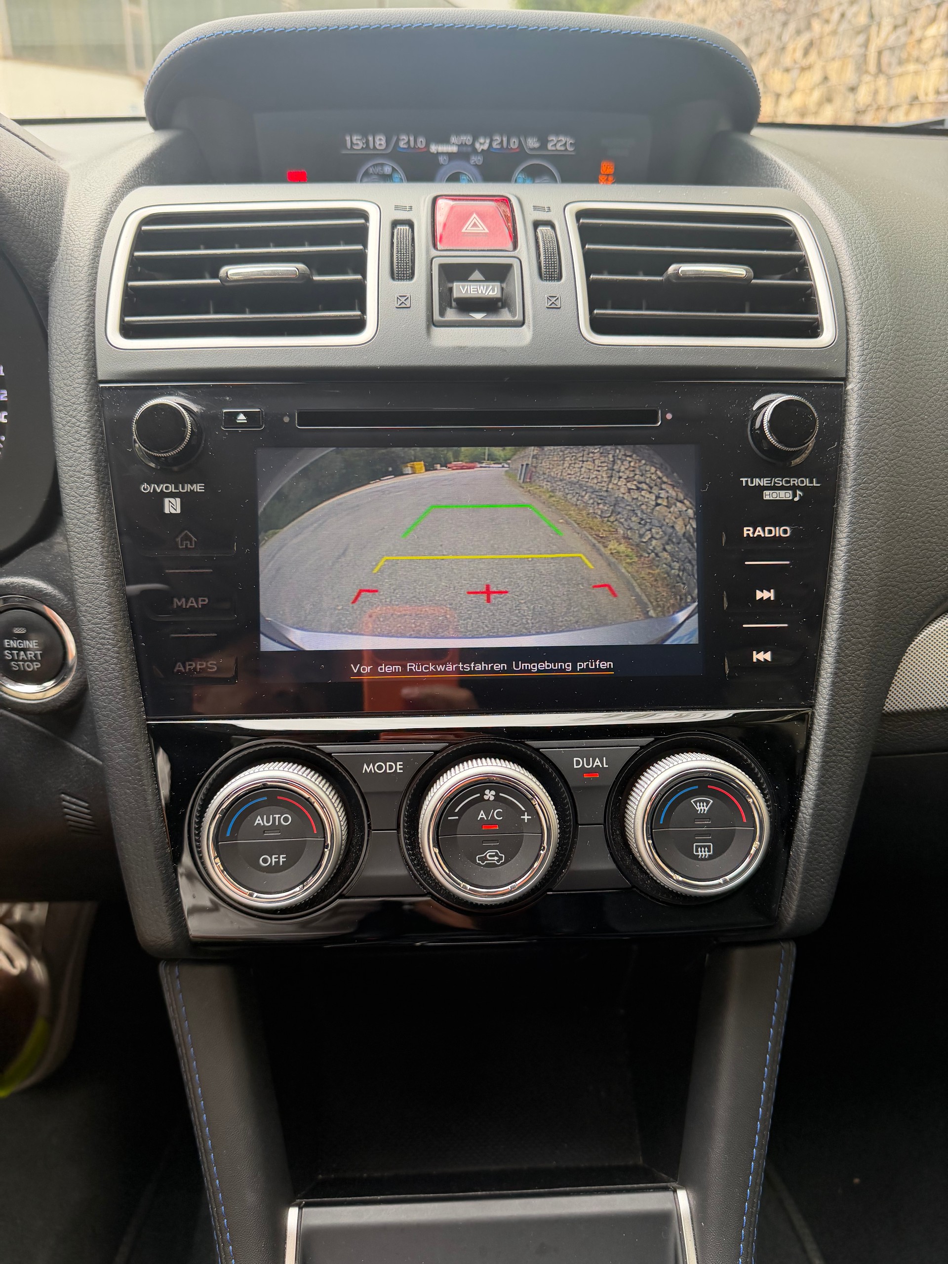 SUBARU Levorg 2.0i Advantage AWD Lineartronic-image-11