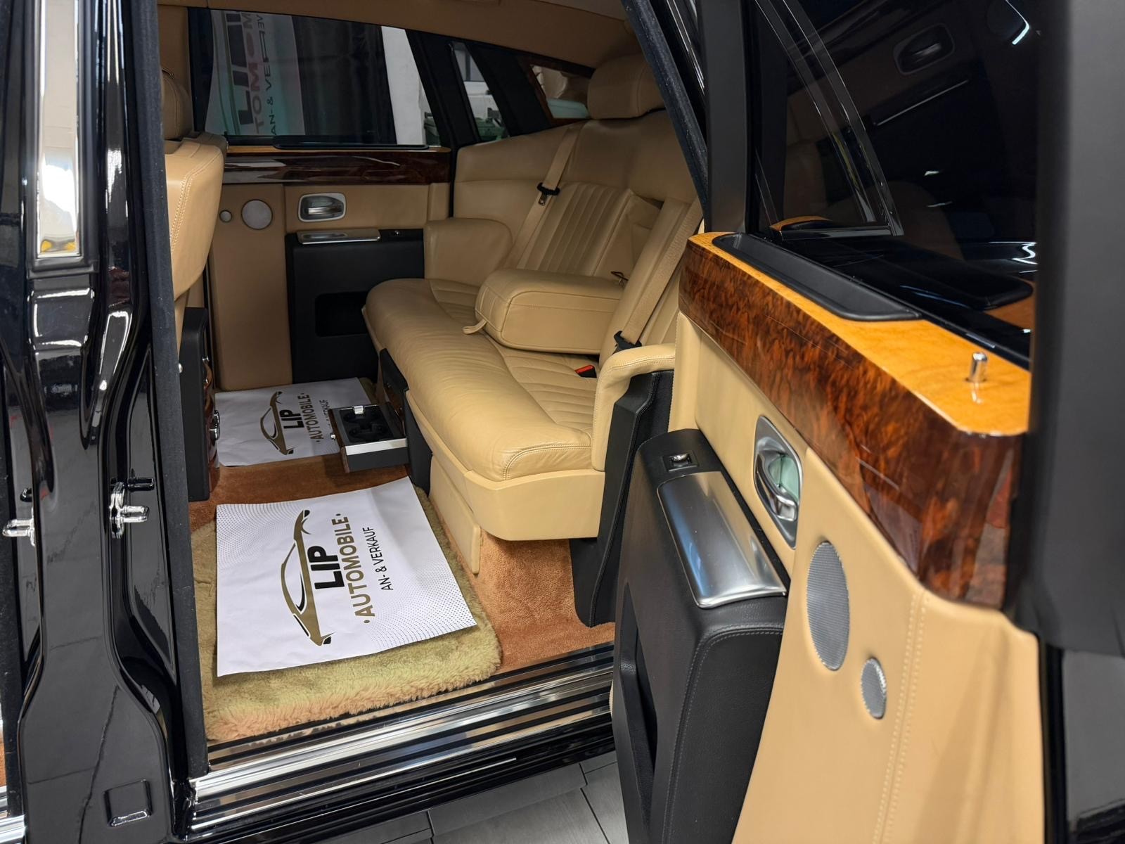ROLLS-ROYCE Phantom 6.7 V12-image-18