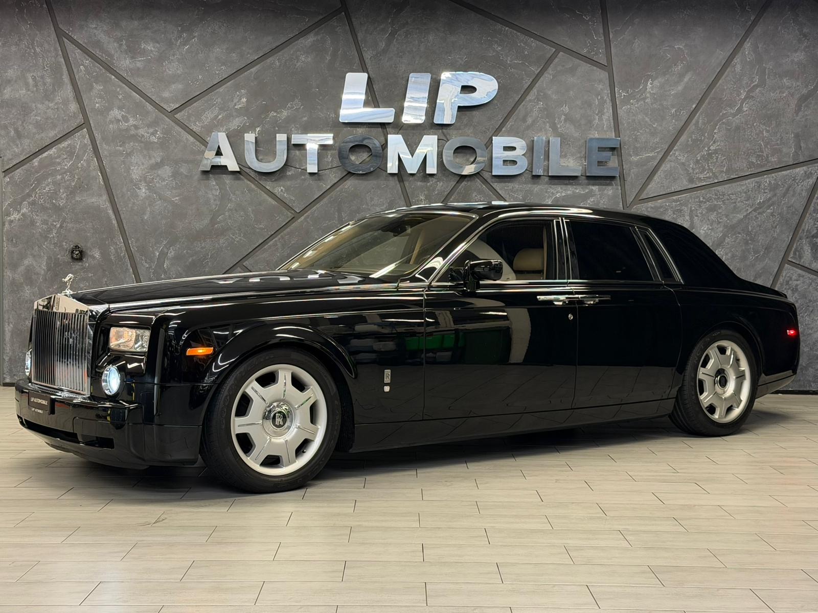ROLLS-ROYCE Phantom 6.7 V12